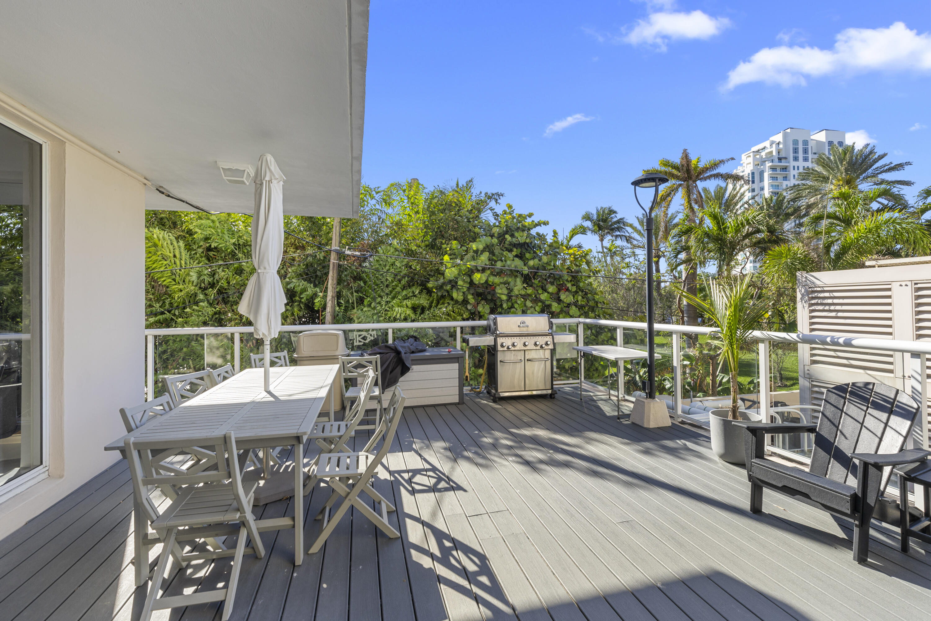 MAYA MARCA CONDO - Residential