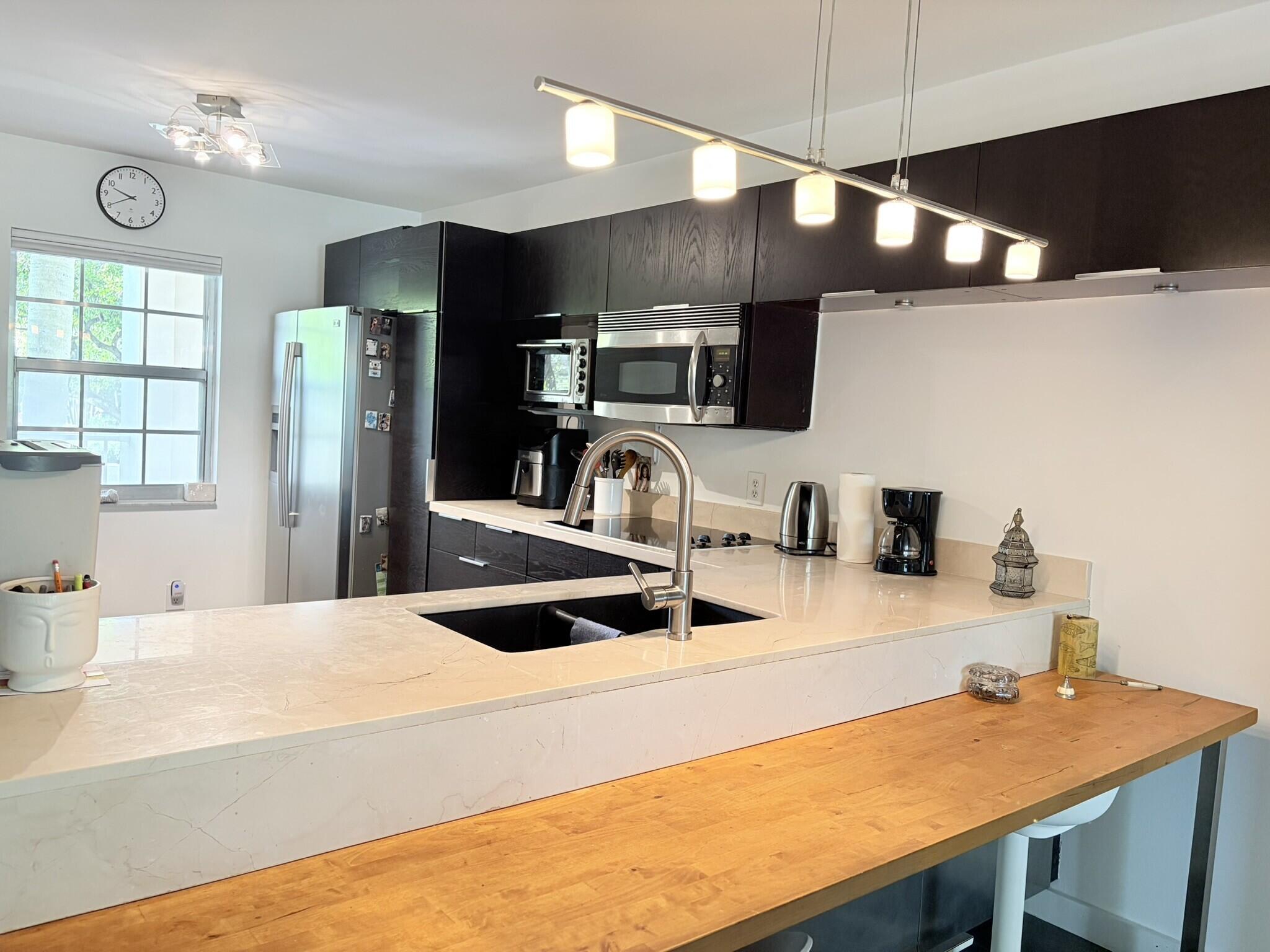 NO 116 PALM-AIRE COUNTRY CLUB - Residential Lease