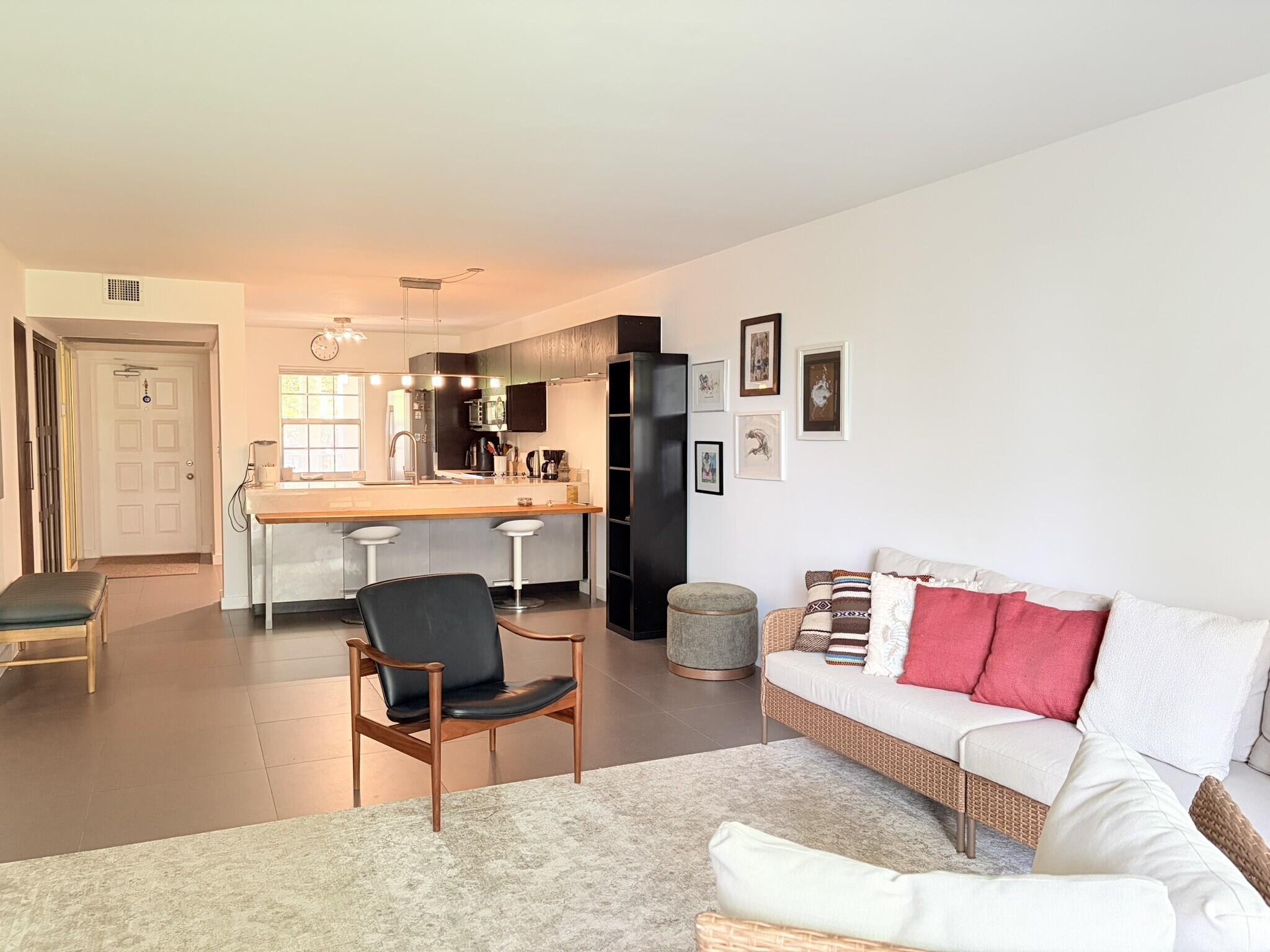 NO 116 PALM-AIRE COUNTRY CLUB - Residential Lease