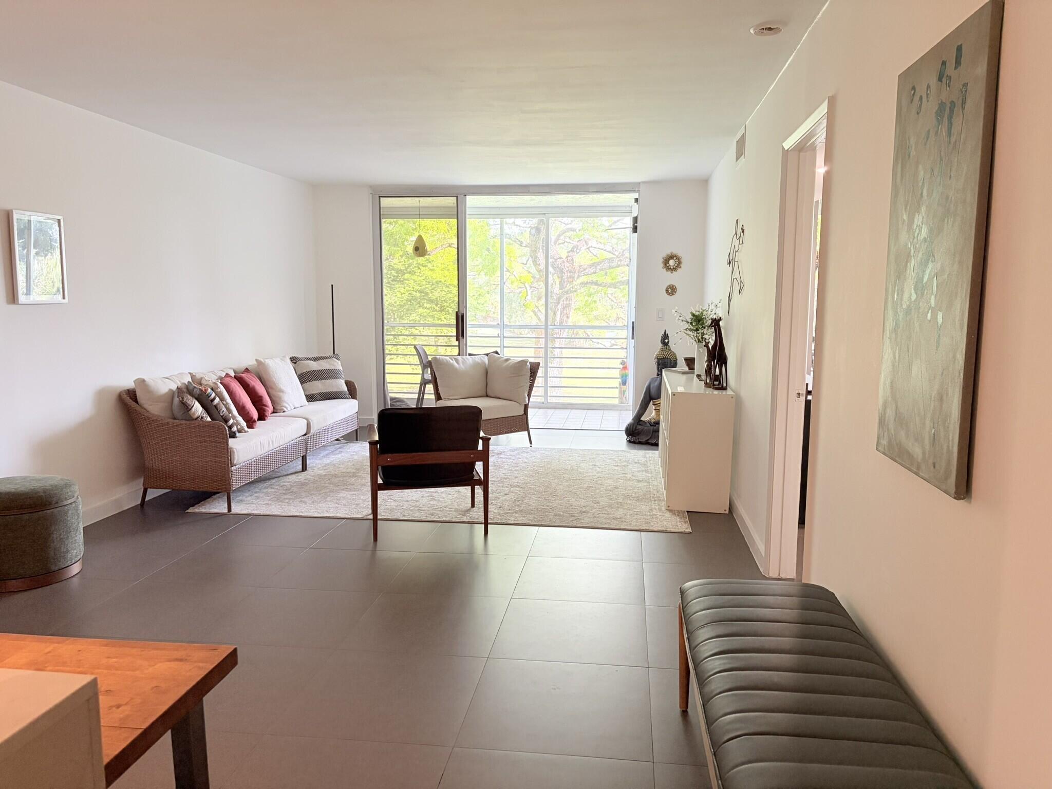NO 116 PALM-AIRE COUNTRY CLUB - Residential Lease