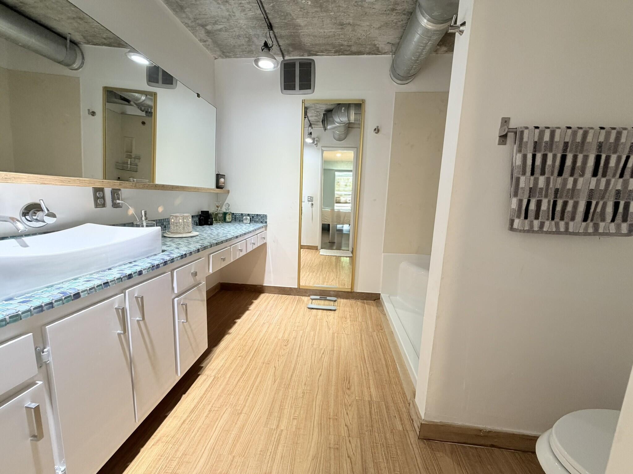 NO 116 PALM-AIRE COUNTRY CLUB - Residential Lease