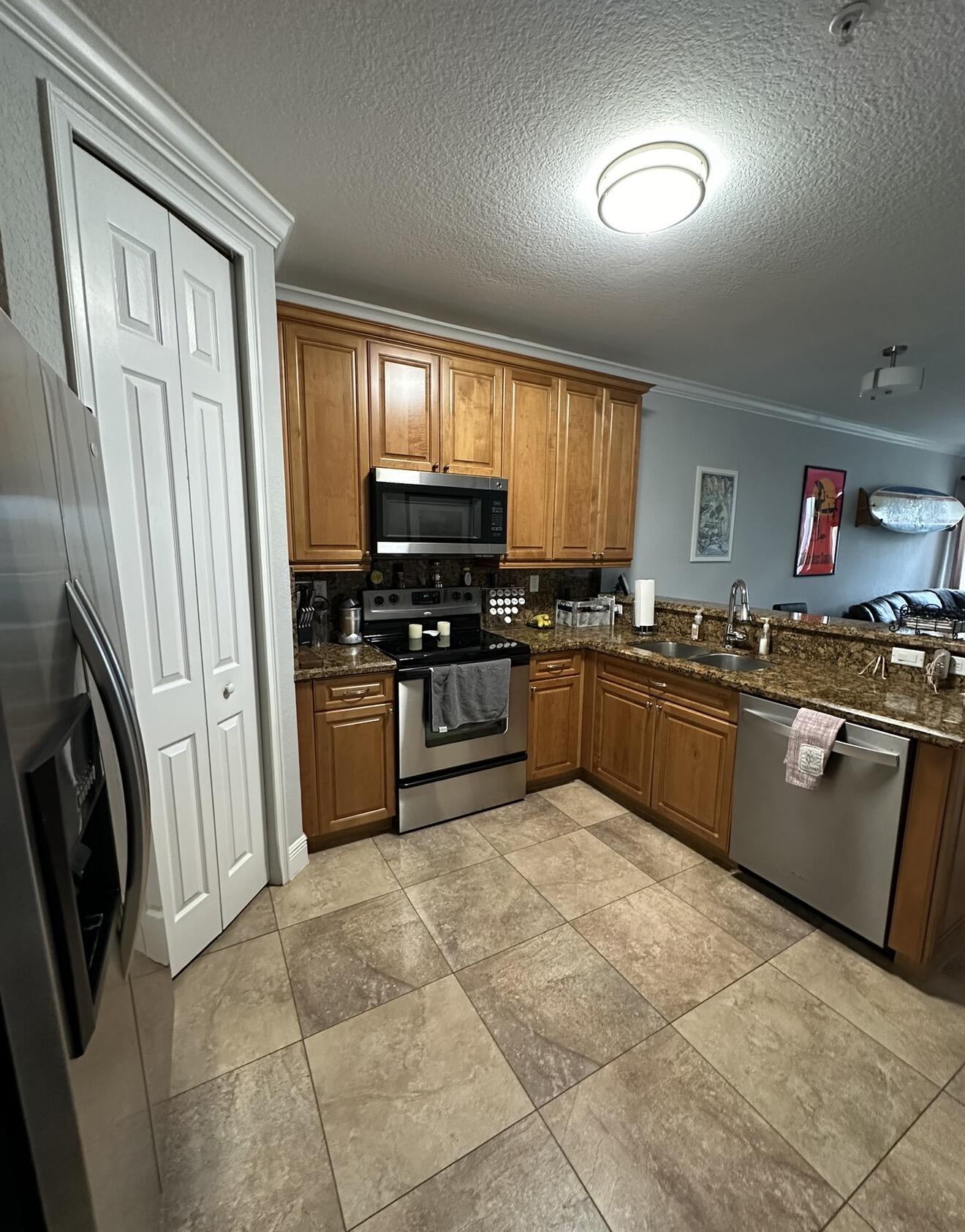 WATERSIDE VILLAGE PUD - Residential