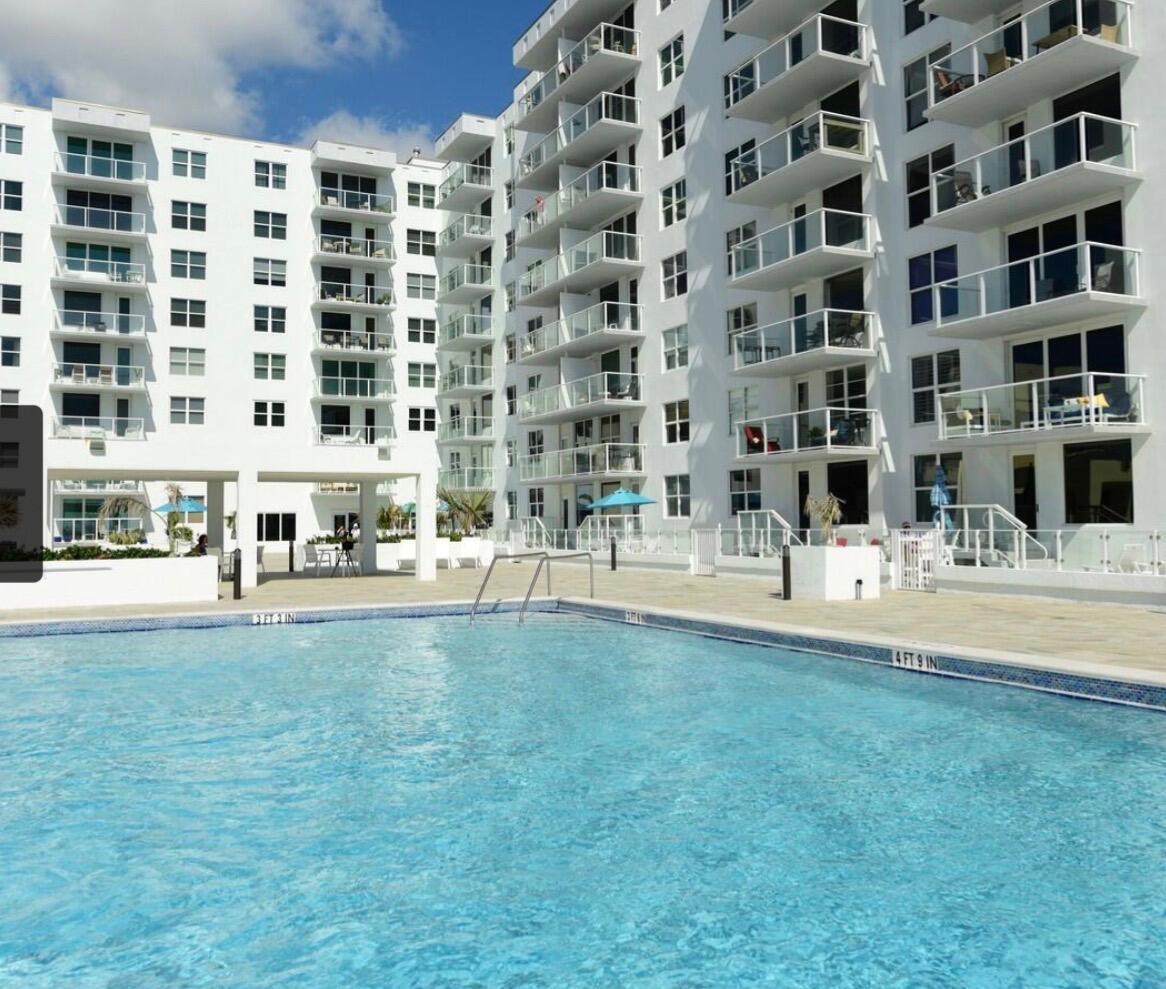 PATRICIAN OF PALM BEACH CONDO - Residential