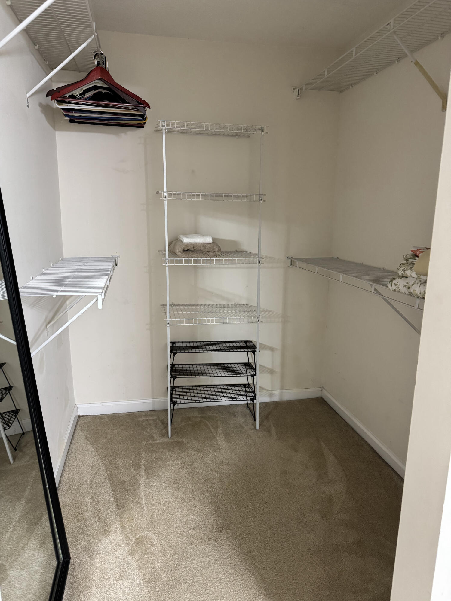 SOMERSET AT ABACOA CONDO - Residential Lease