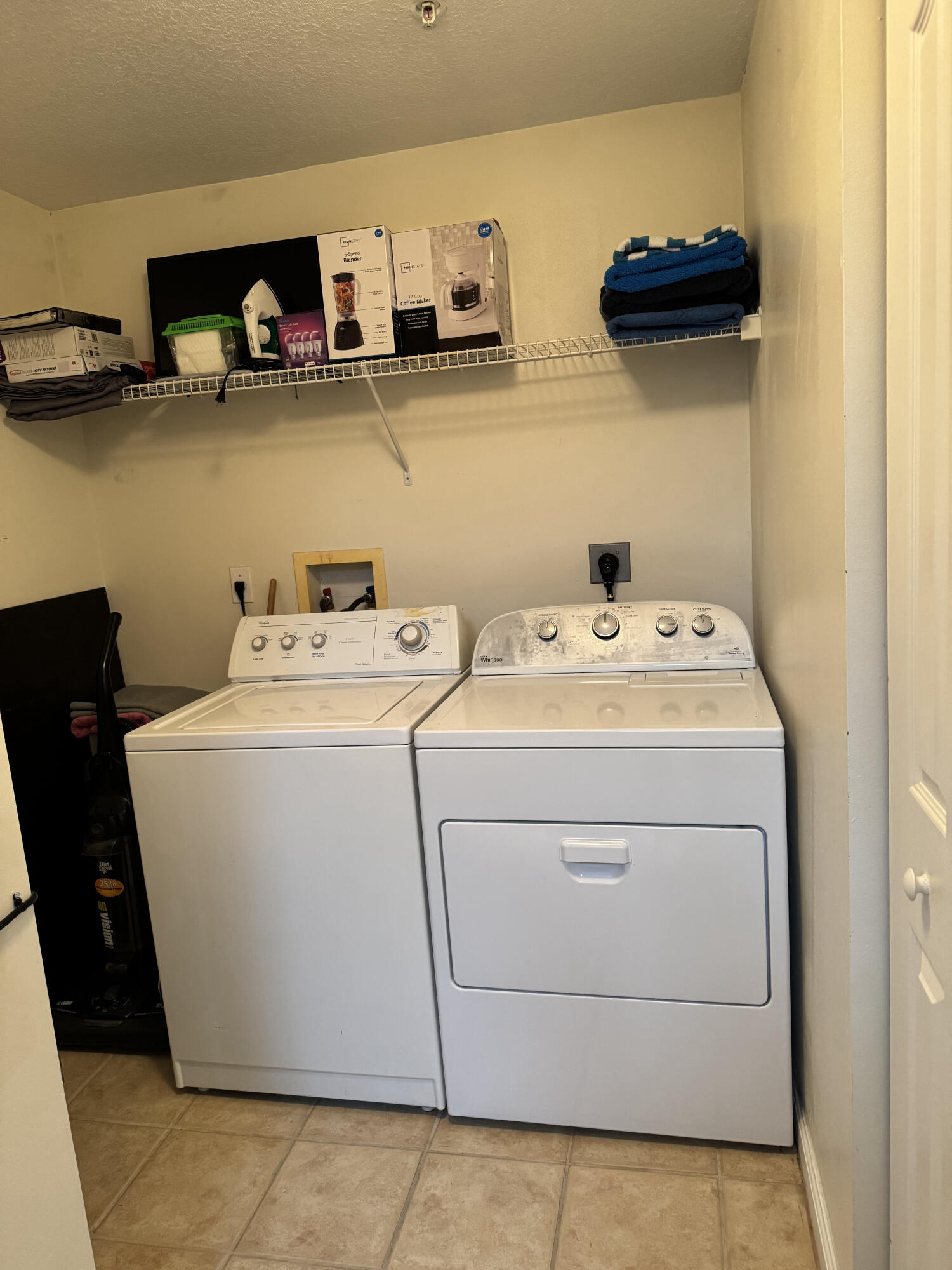 SOMERSET AT ABACOA CONDO - Residential Lease