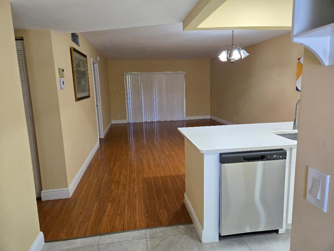 LAGO DEL REY CONDO - Residential Lease