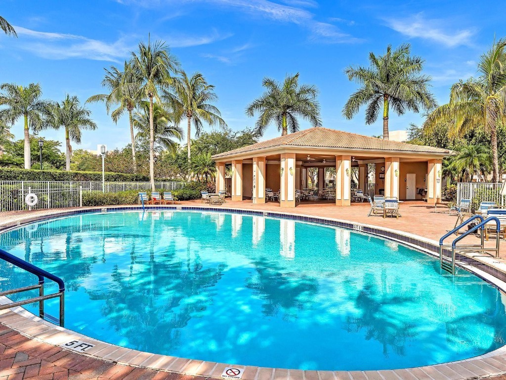 YARDLEY CONDOMINIUM - Residential