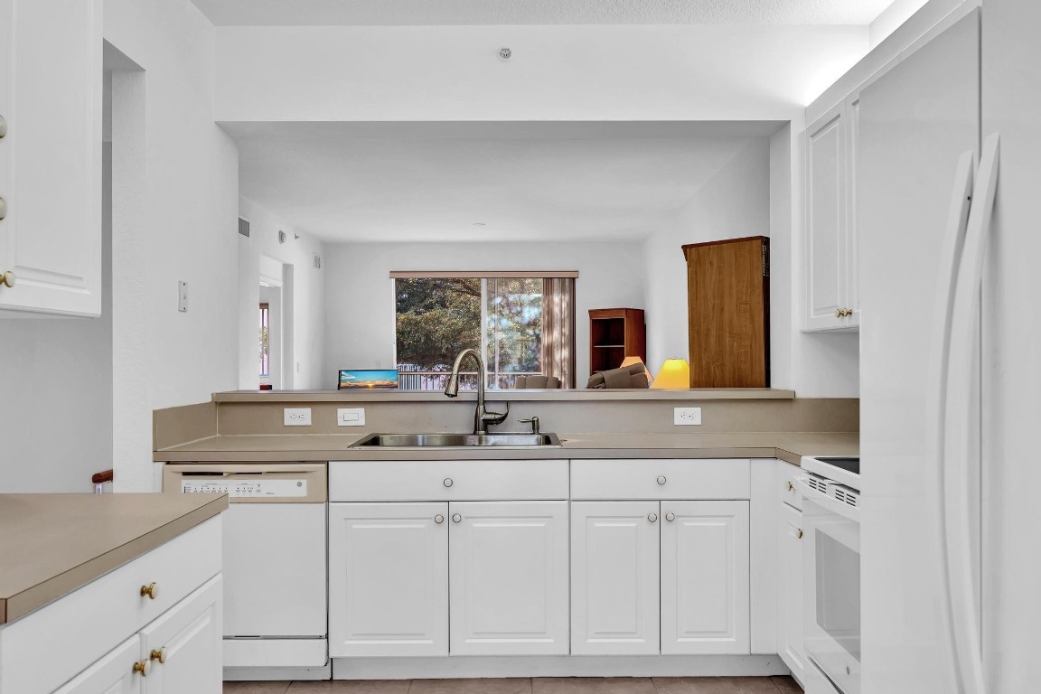 YARDLEY CONDOMINIUM - Residential