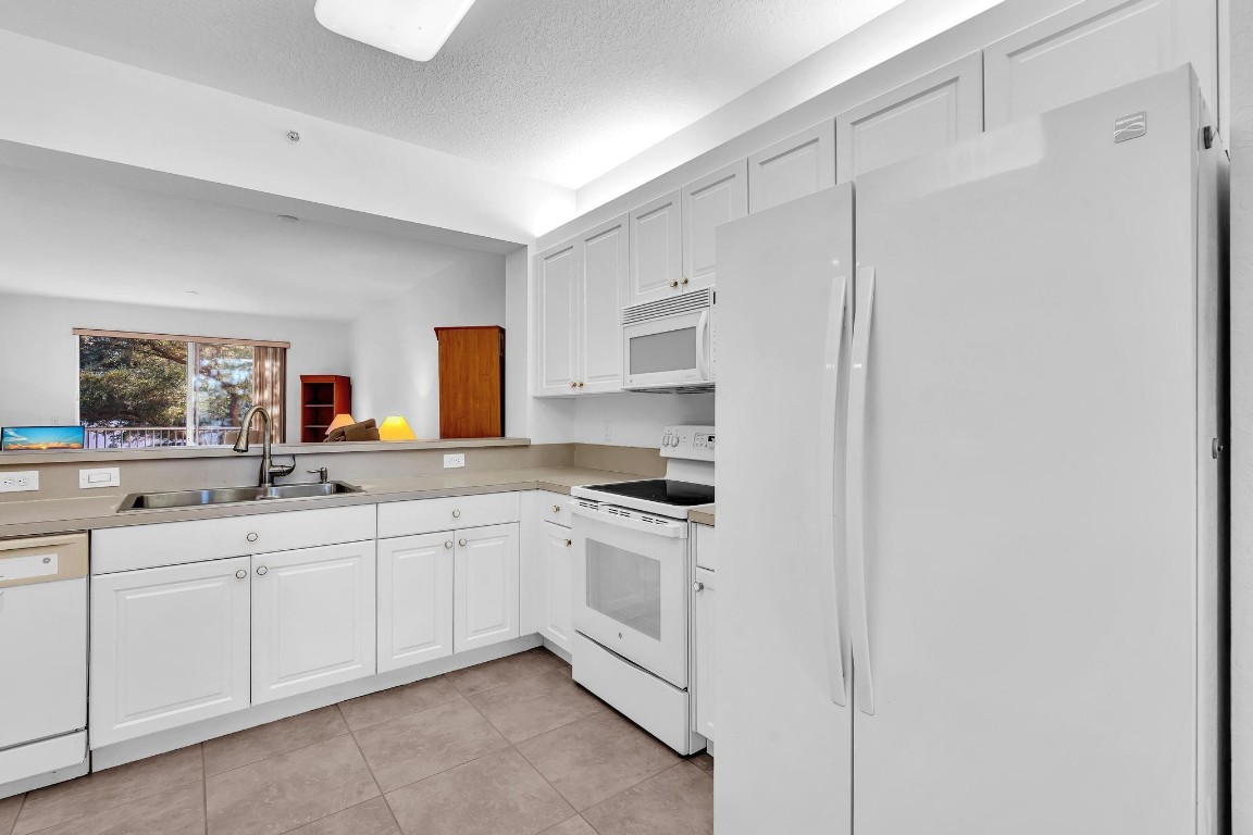 YARDLEY CONDOMINIUM - Residential