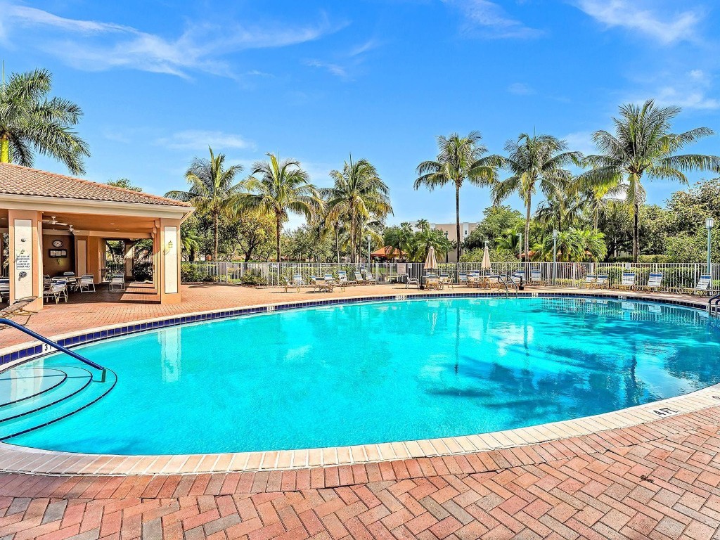 YARDLEY CONDOMINIUM - Residential