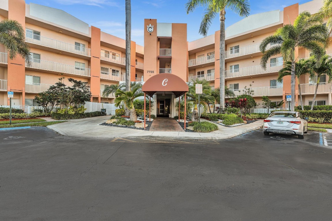 YARDLEY CONDOMINIUM - Residential