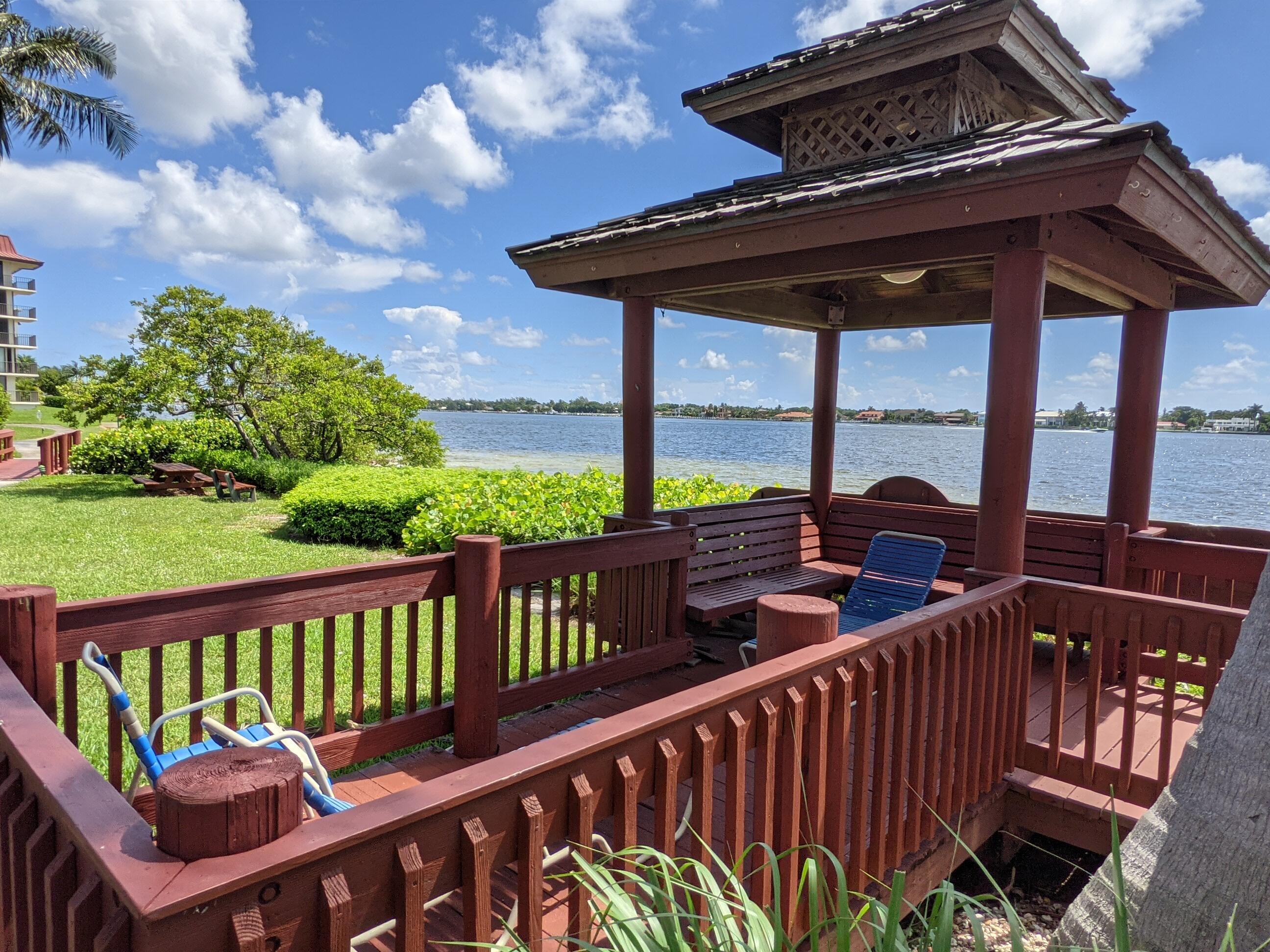HALF MOON BAY CONDO - Residential