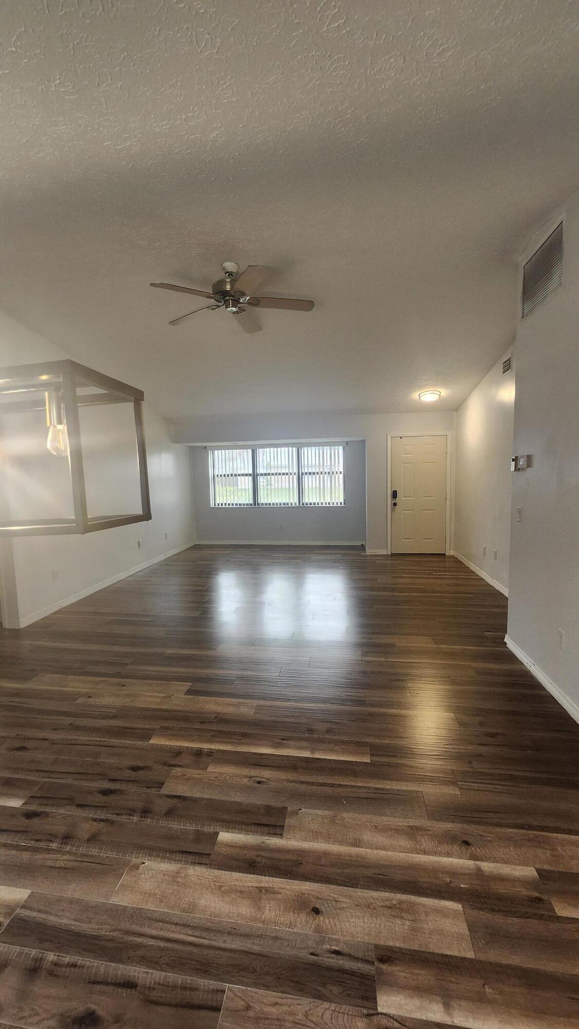 PORT ST LUCIE SECTION 3 - Residential Lease