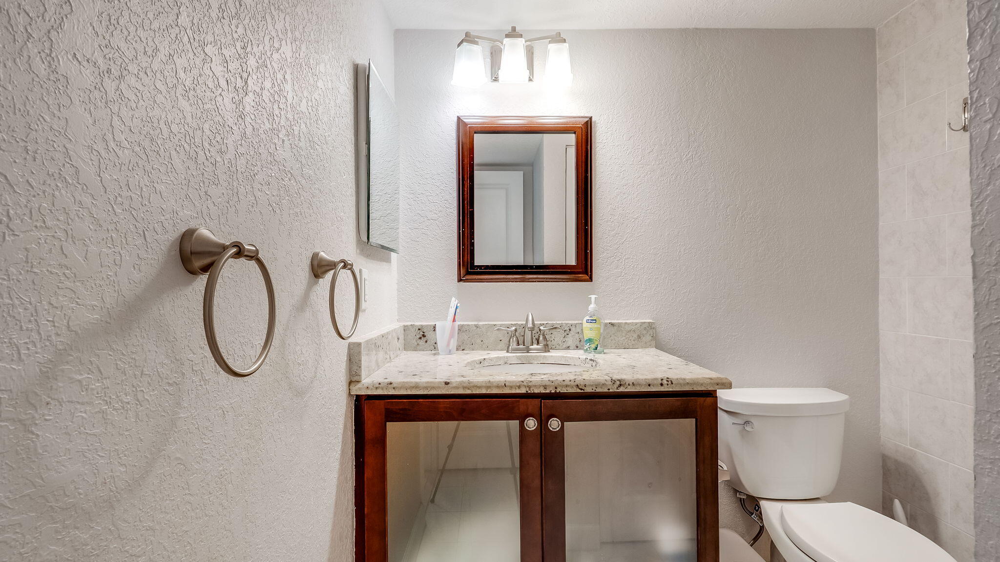 RACQUET CLUB APARTMENTS AT - Residential