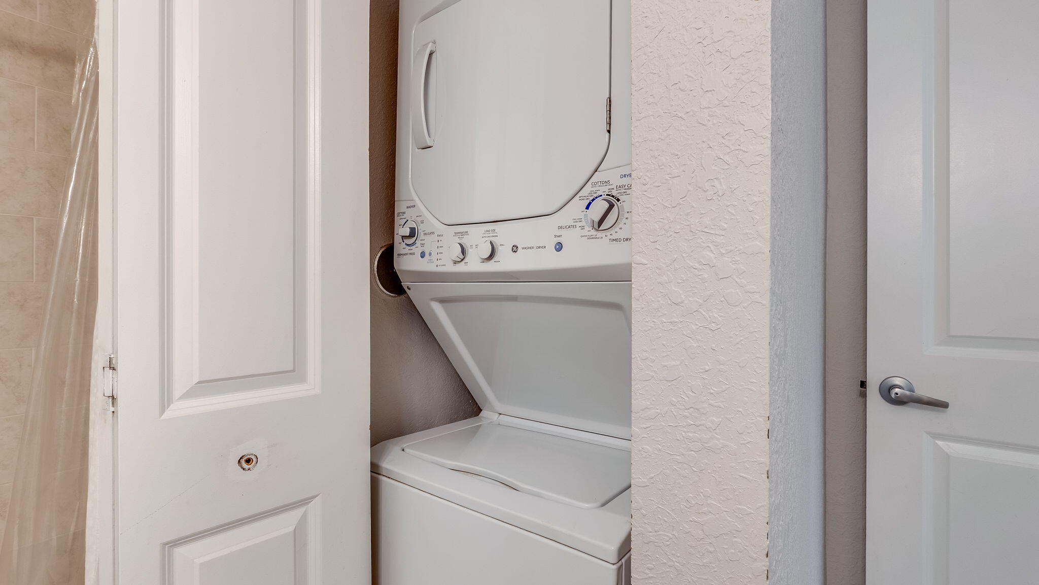 RACQUET CLUB APARTMENTS AT - Residential