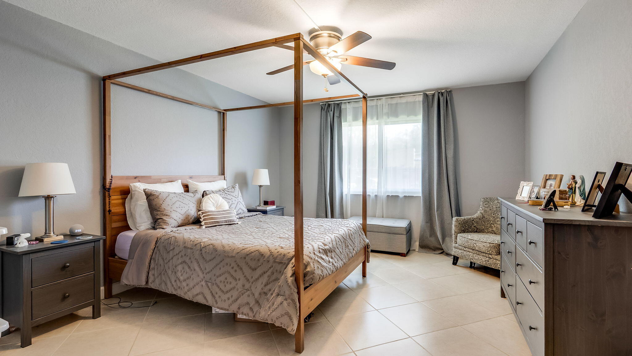 RACQUET CLUB APARTMENTS AT - Residential
