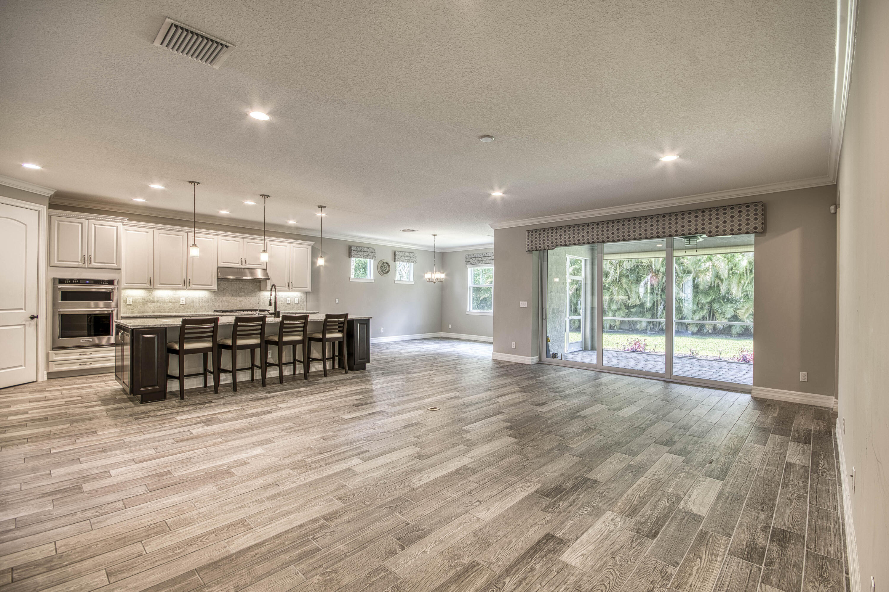 Shores Pointe - Residential
