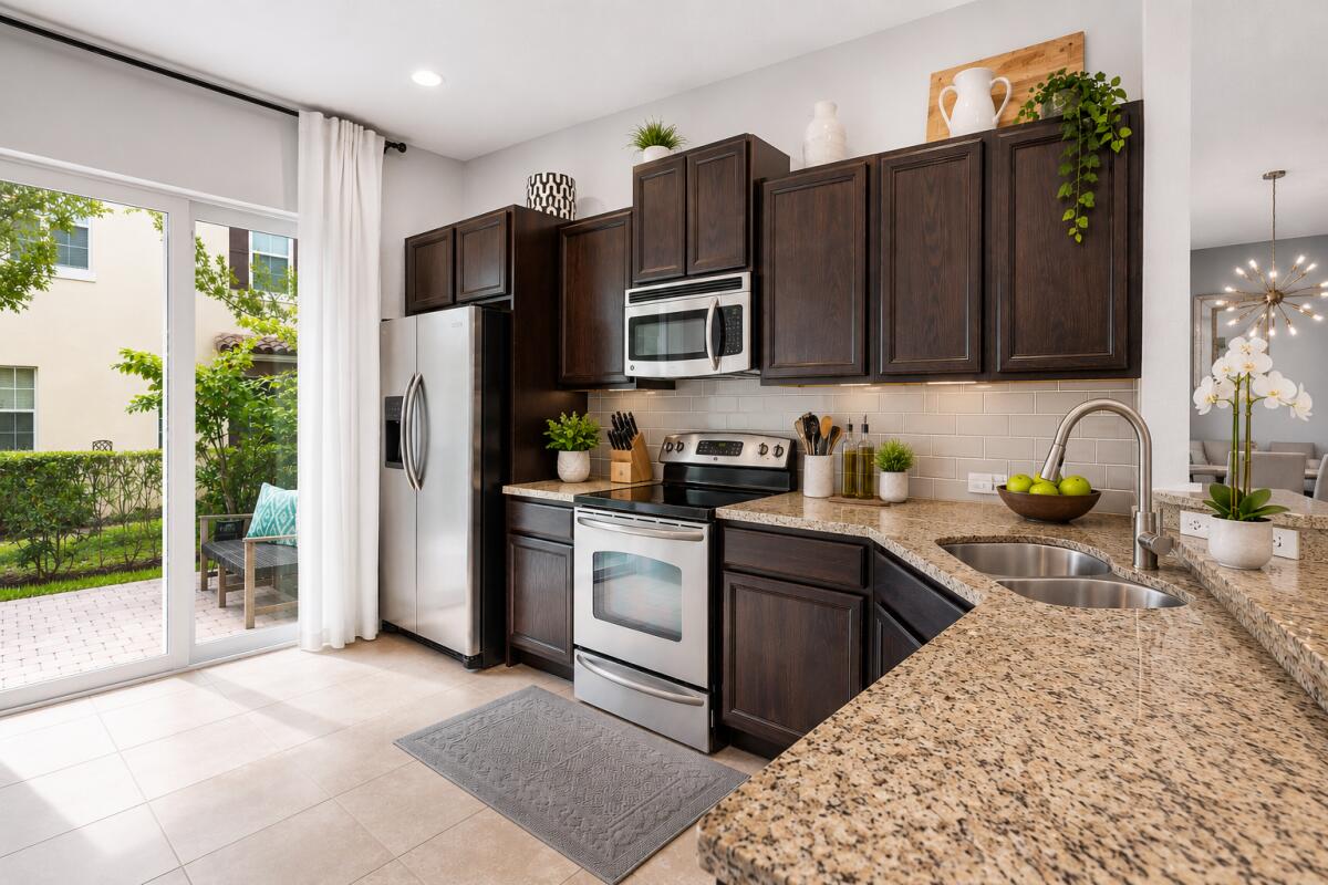 ESTATES AT HERITAGE CLUB PUD 1 - Residential