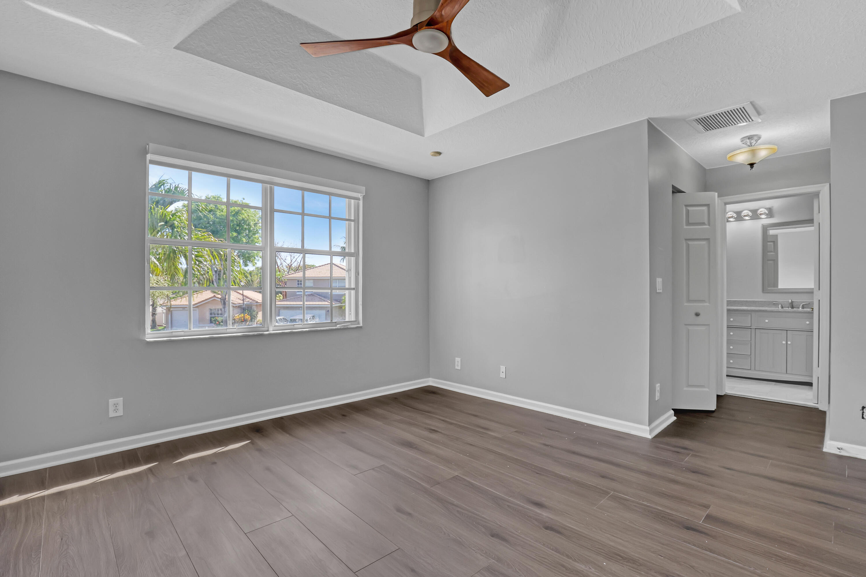 LIBERTY BAY - Residential Lease