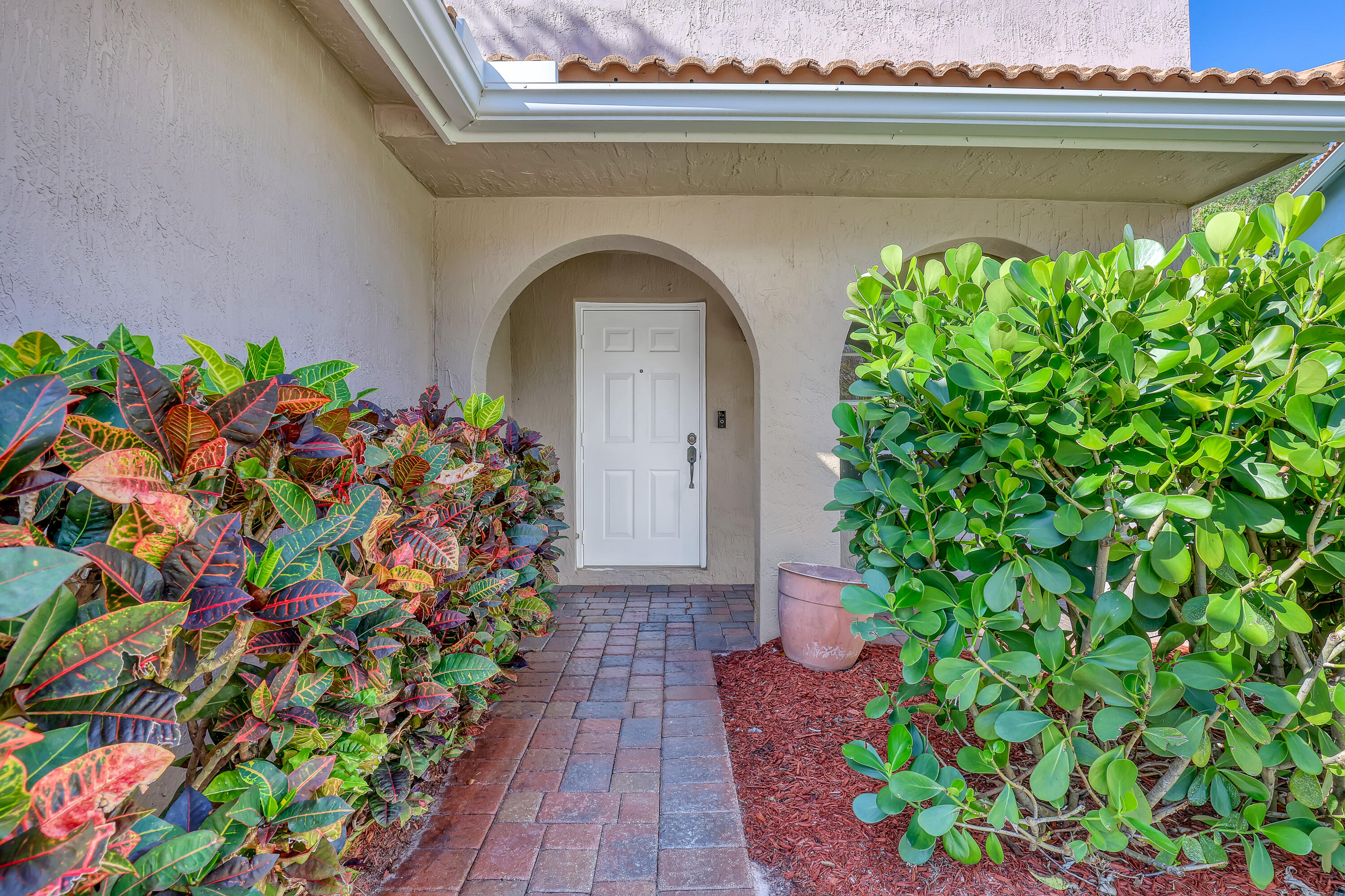 LIBERTY BAY - Residential Lease