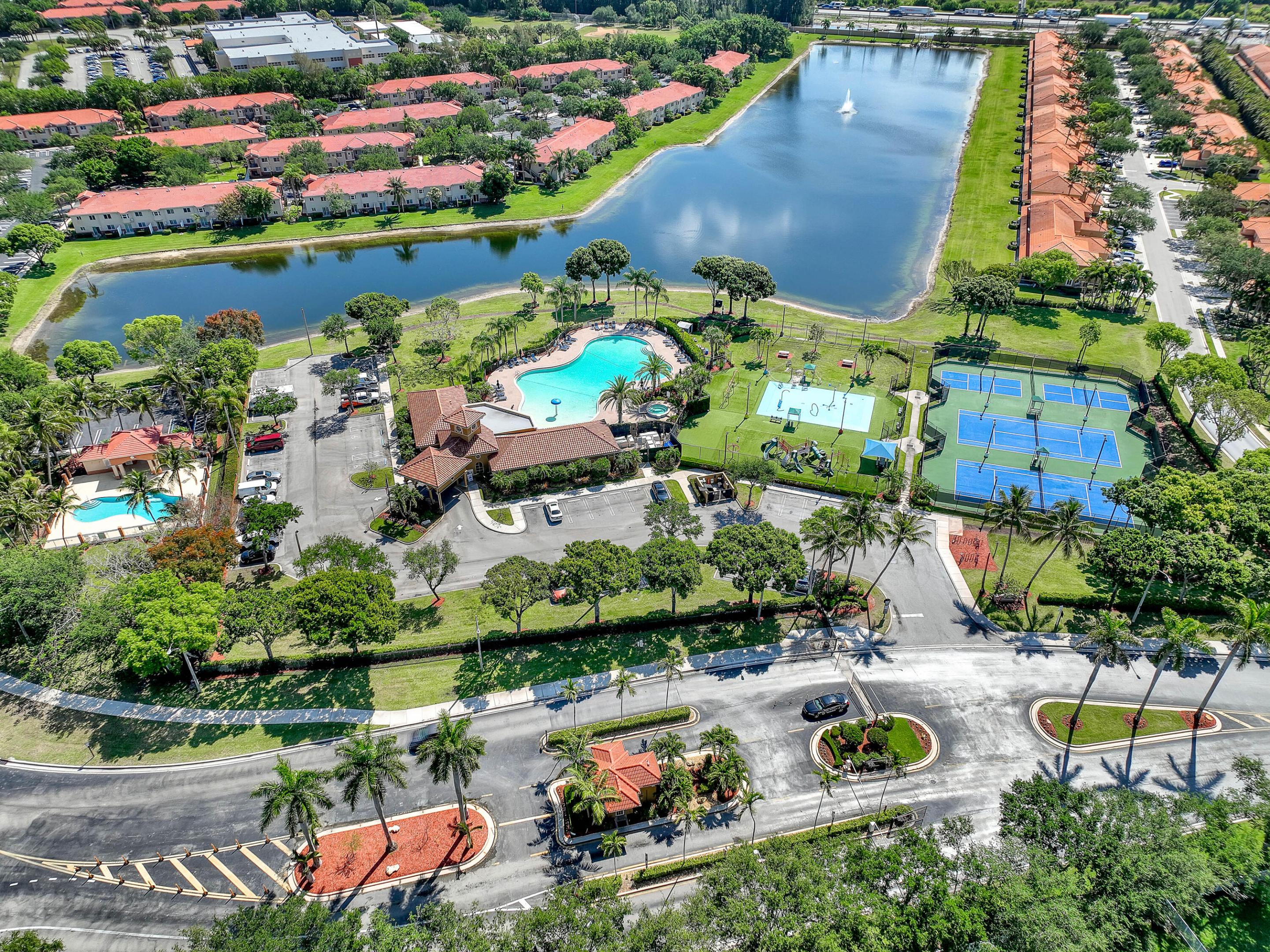 LIBERTY BAY - Residential Lease