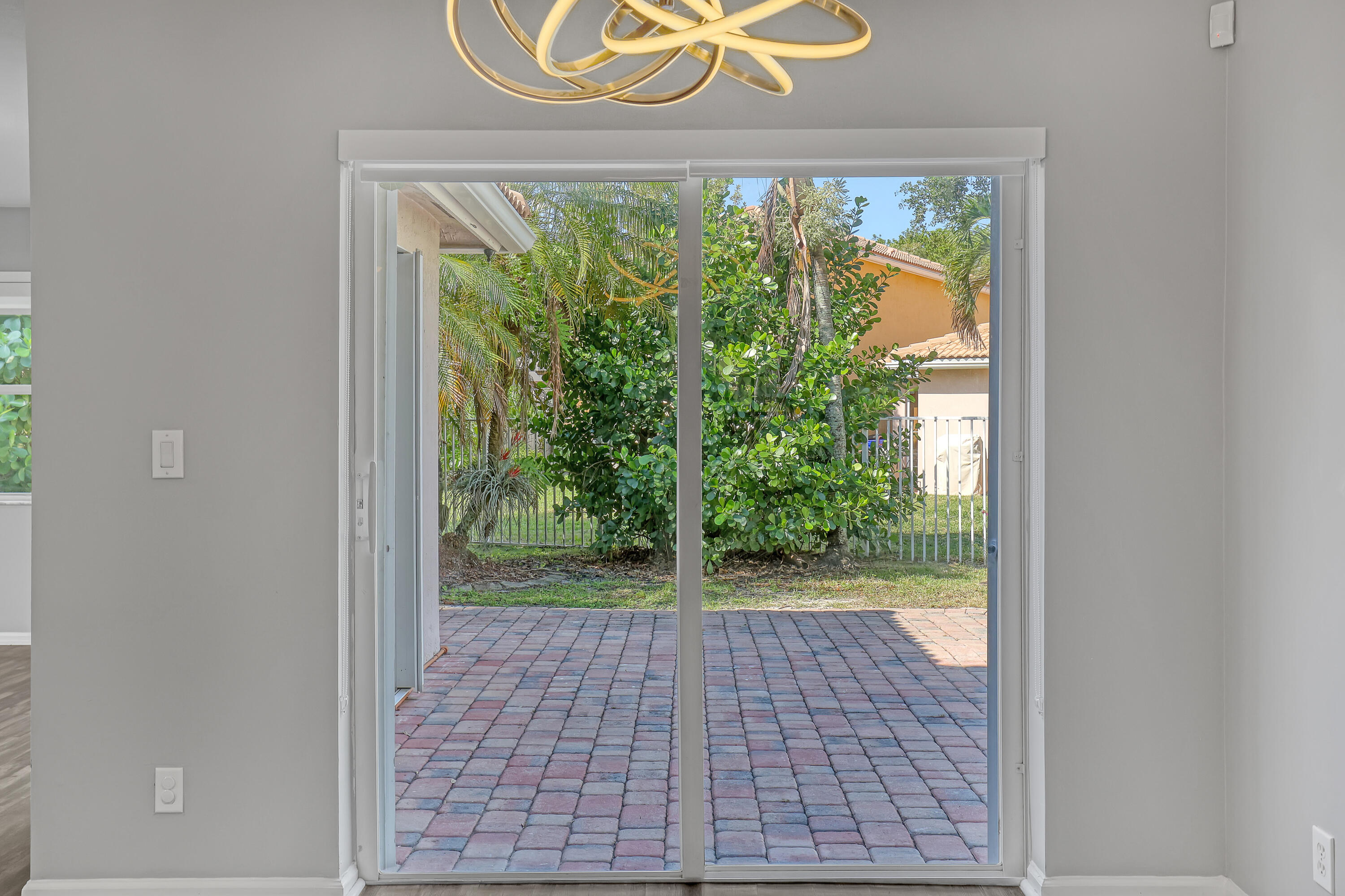 LIBERTY BAY - Residential Lease