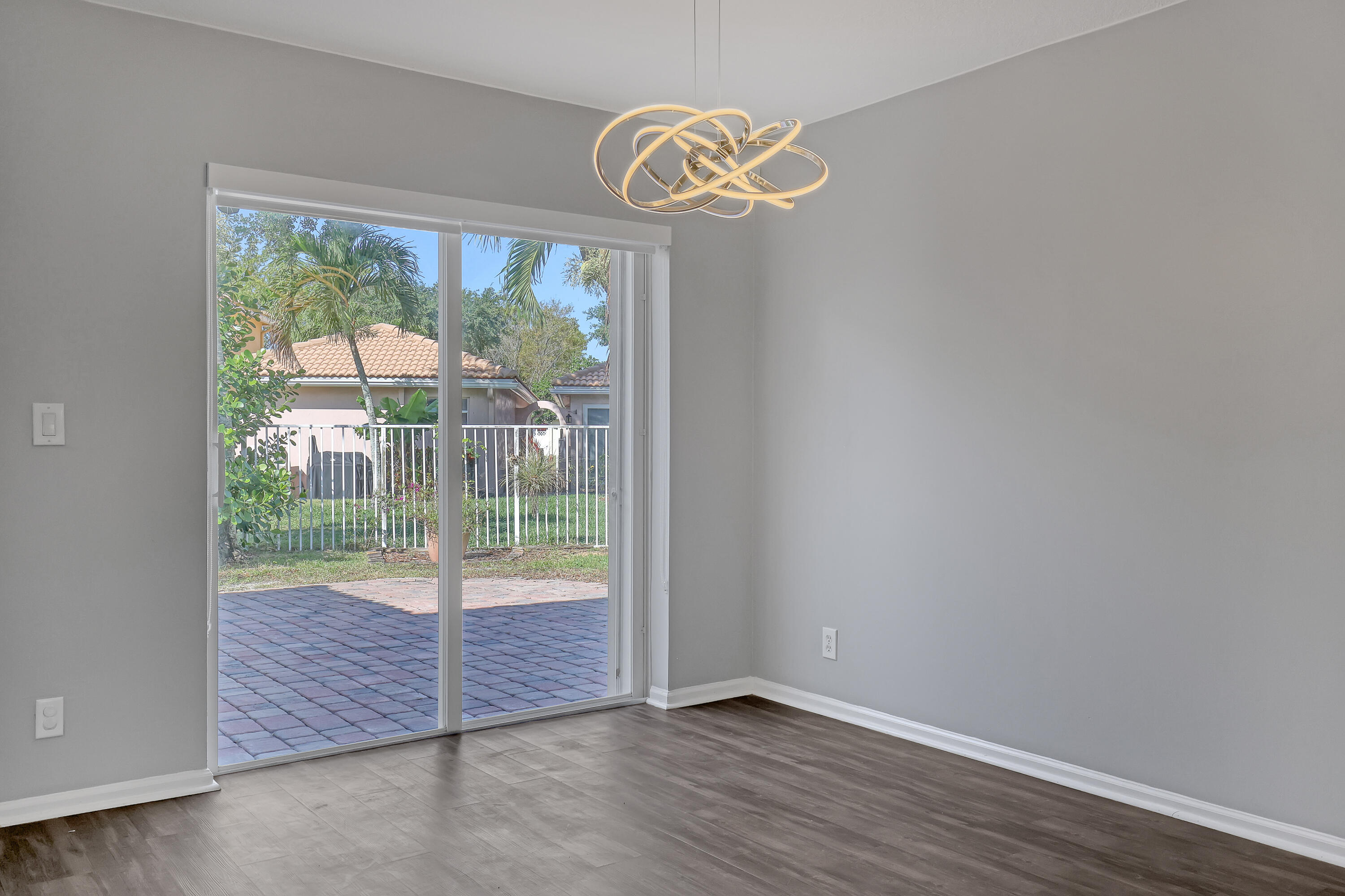 LIBERTY BAY - Residential Lease