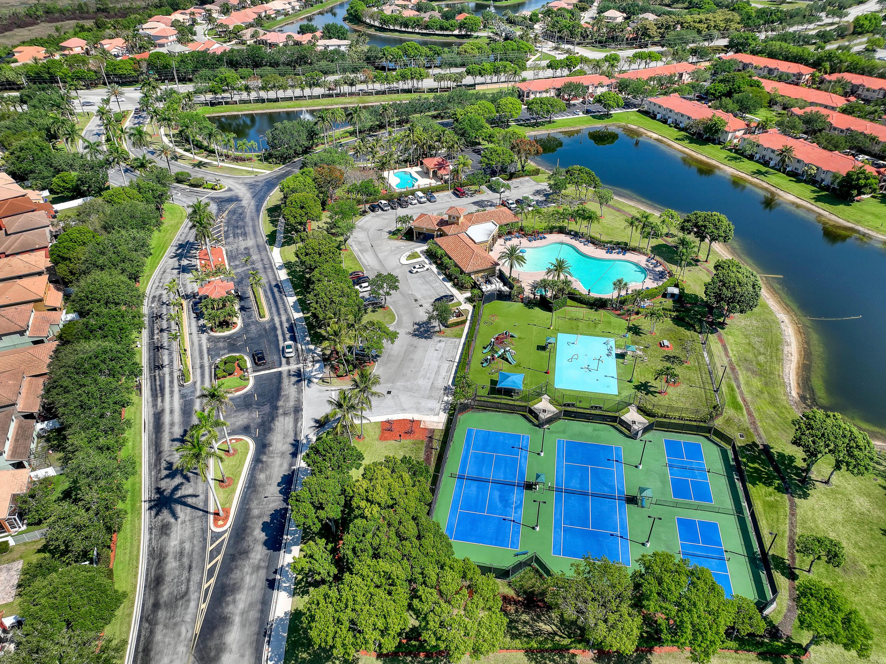 LIBERTY BAY - Residential Lease