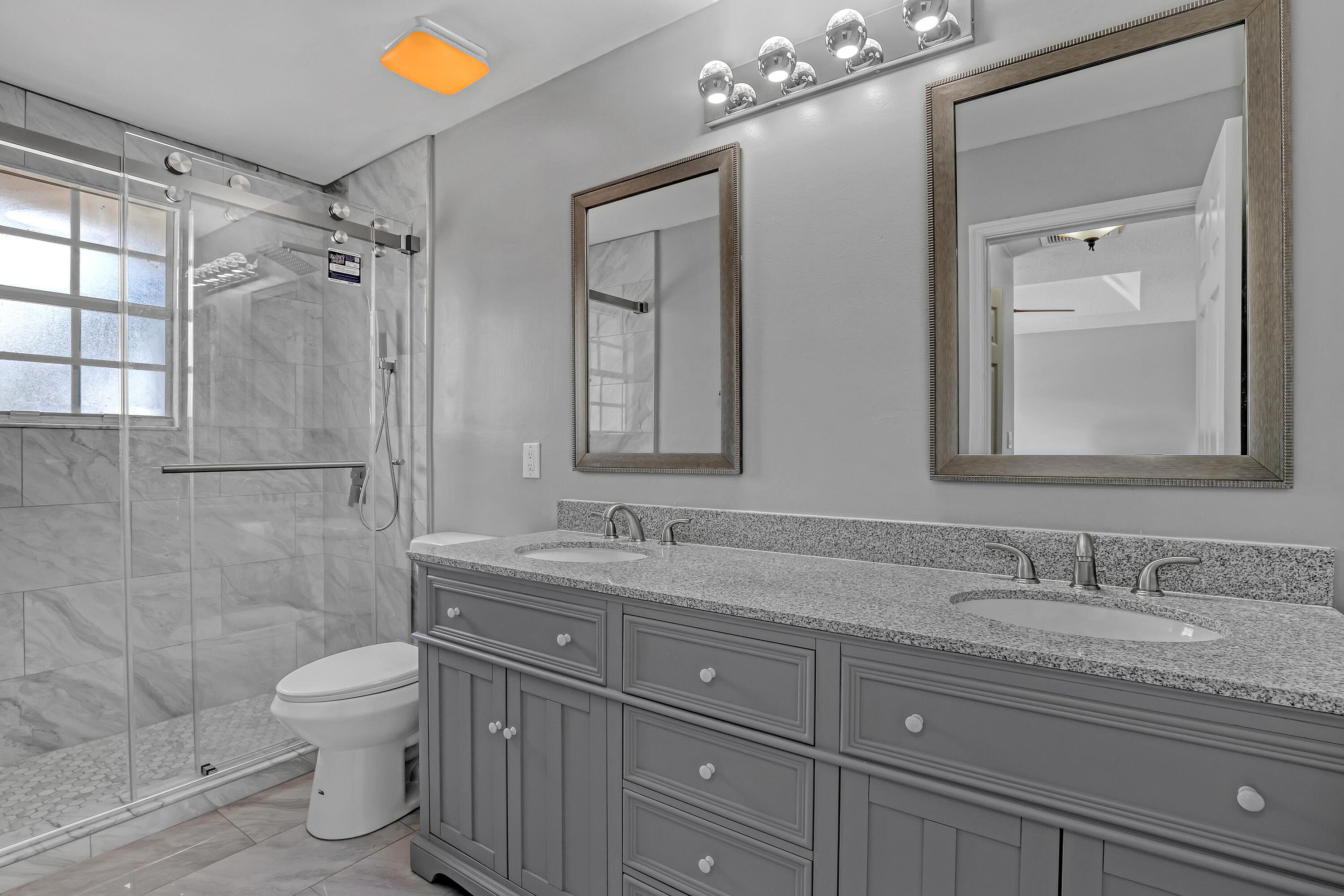 LIBERTY BAY - Residential Lease