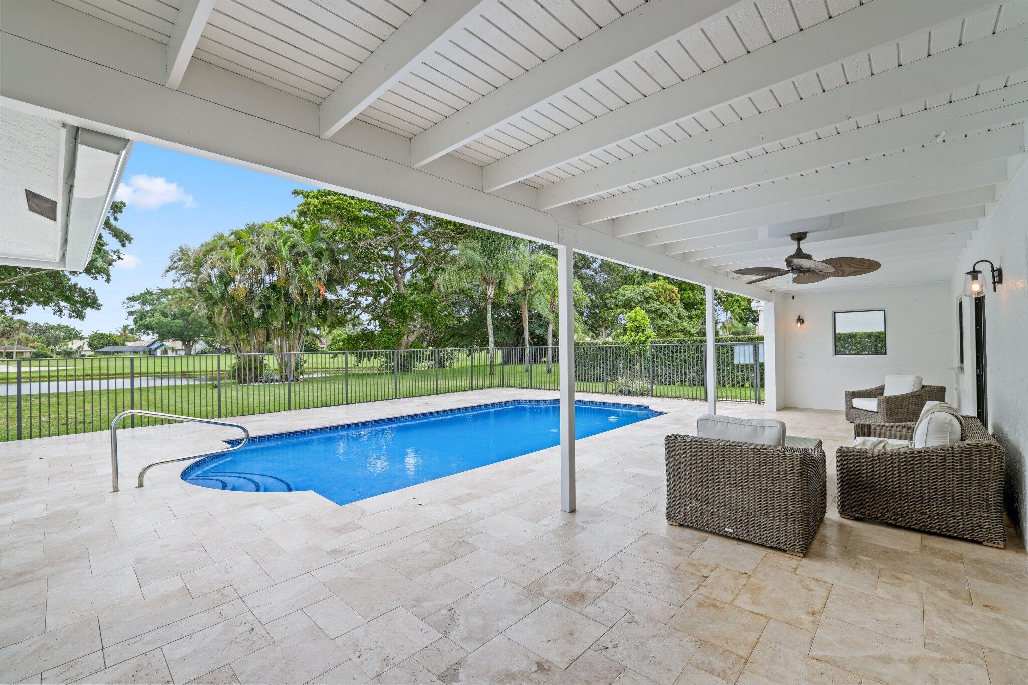 BOCA GREENS - Residential