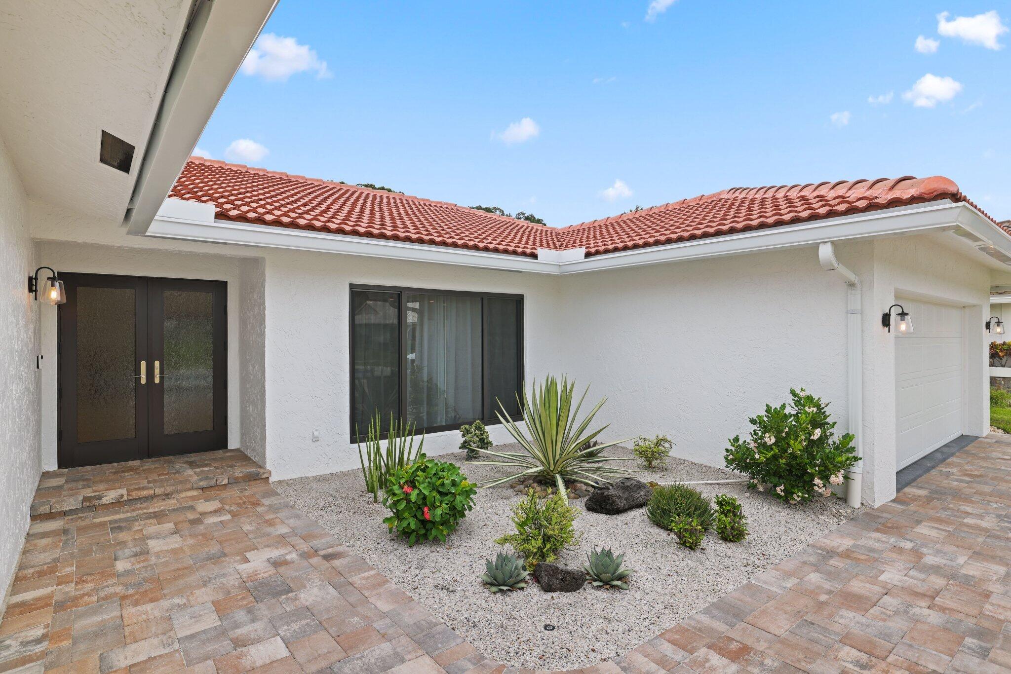 BOCA GREENS - Residential