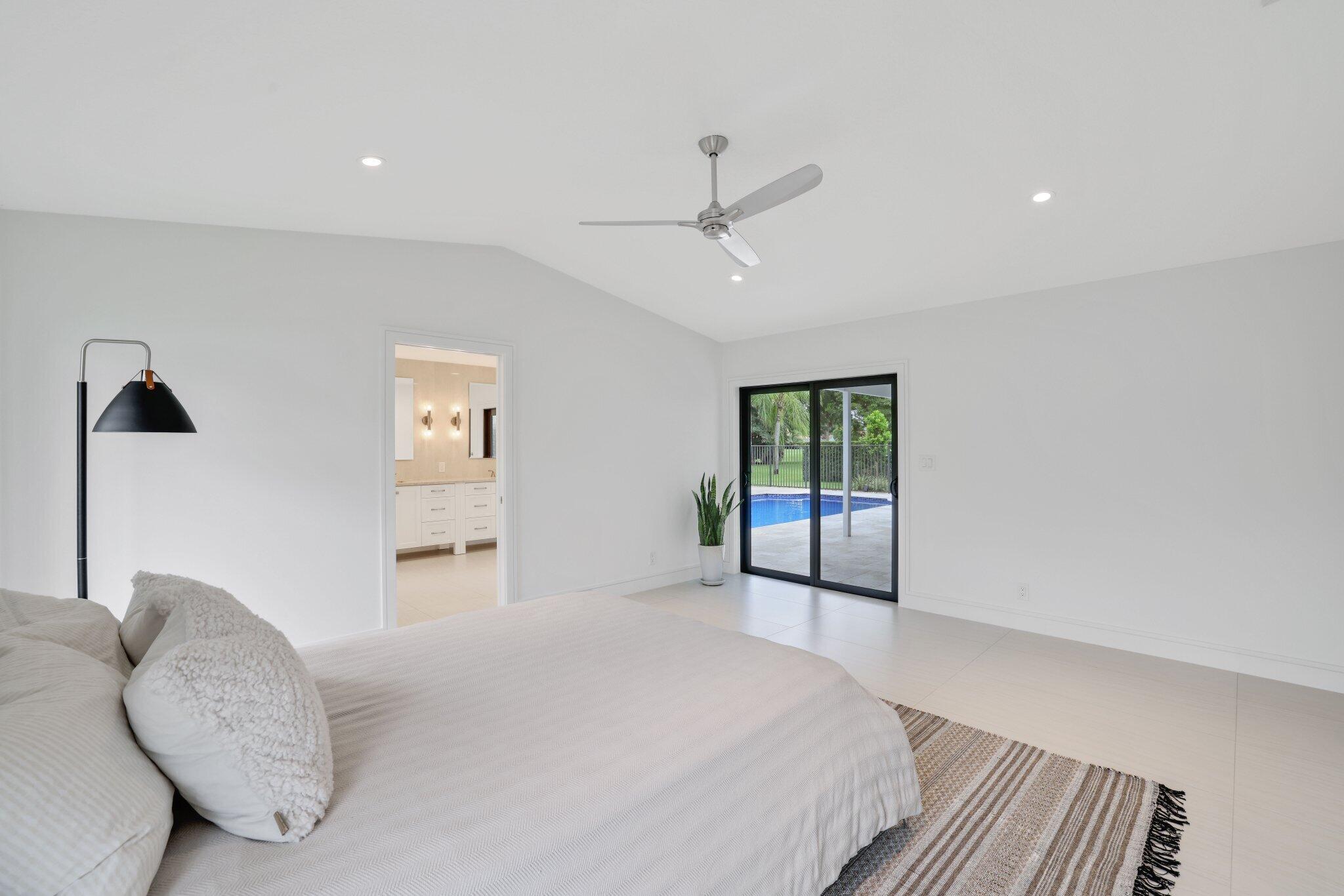 BOCA GREENS - Residential