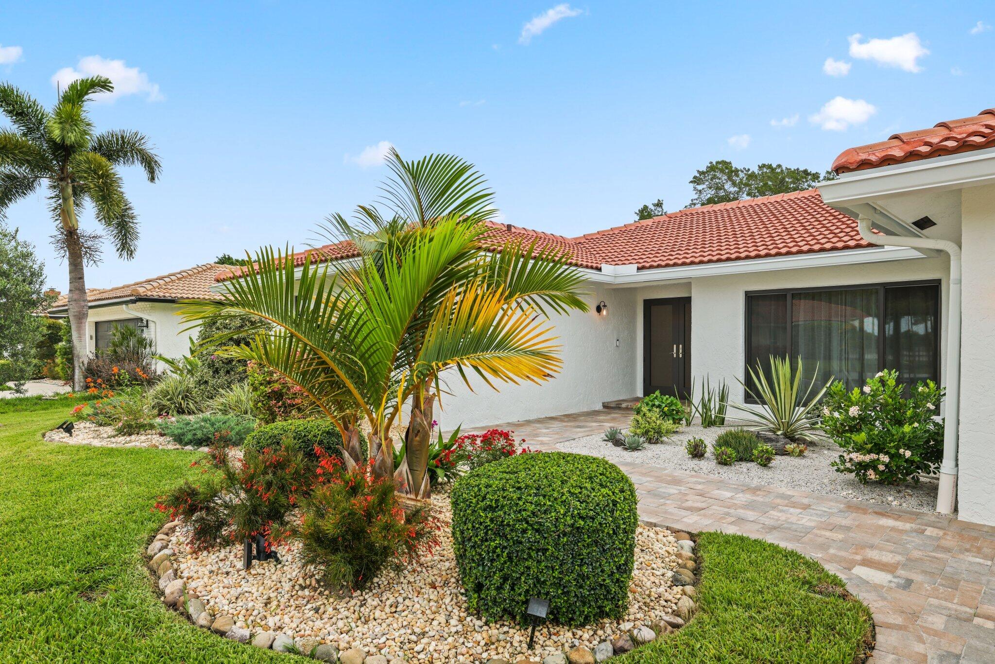 BOCA GREENS - Residential