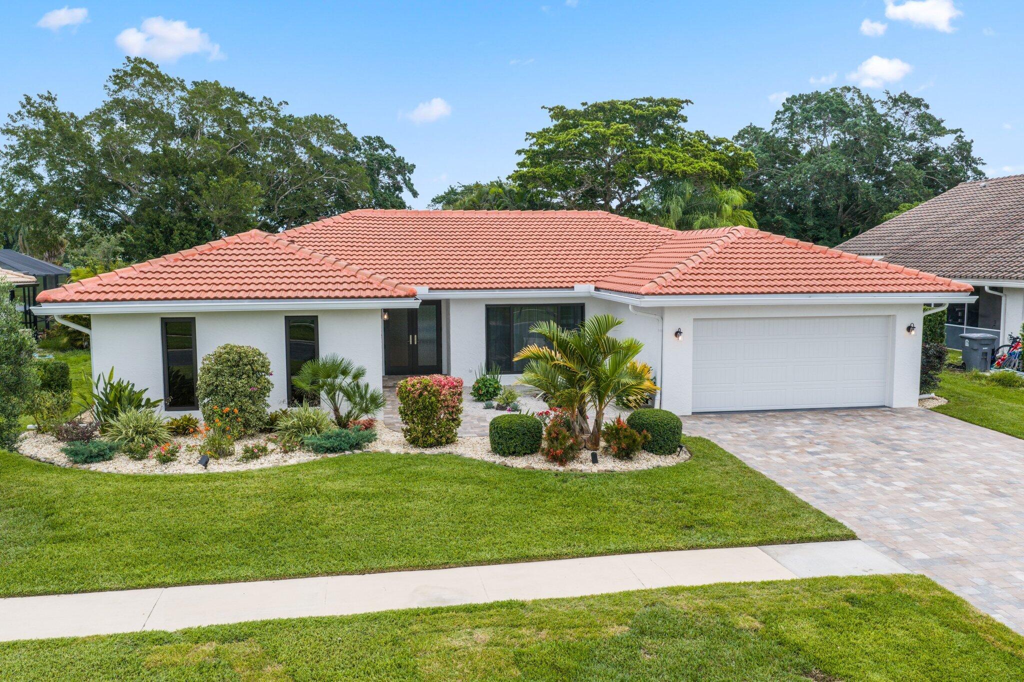 BOCA GREENS - Residential