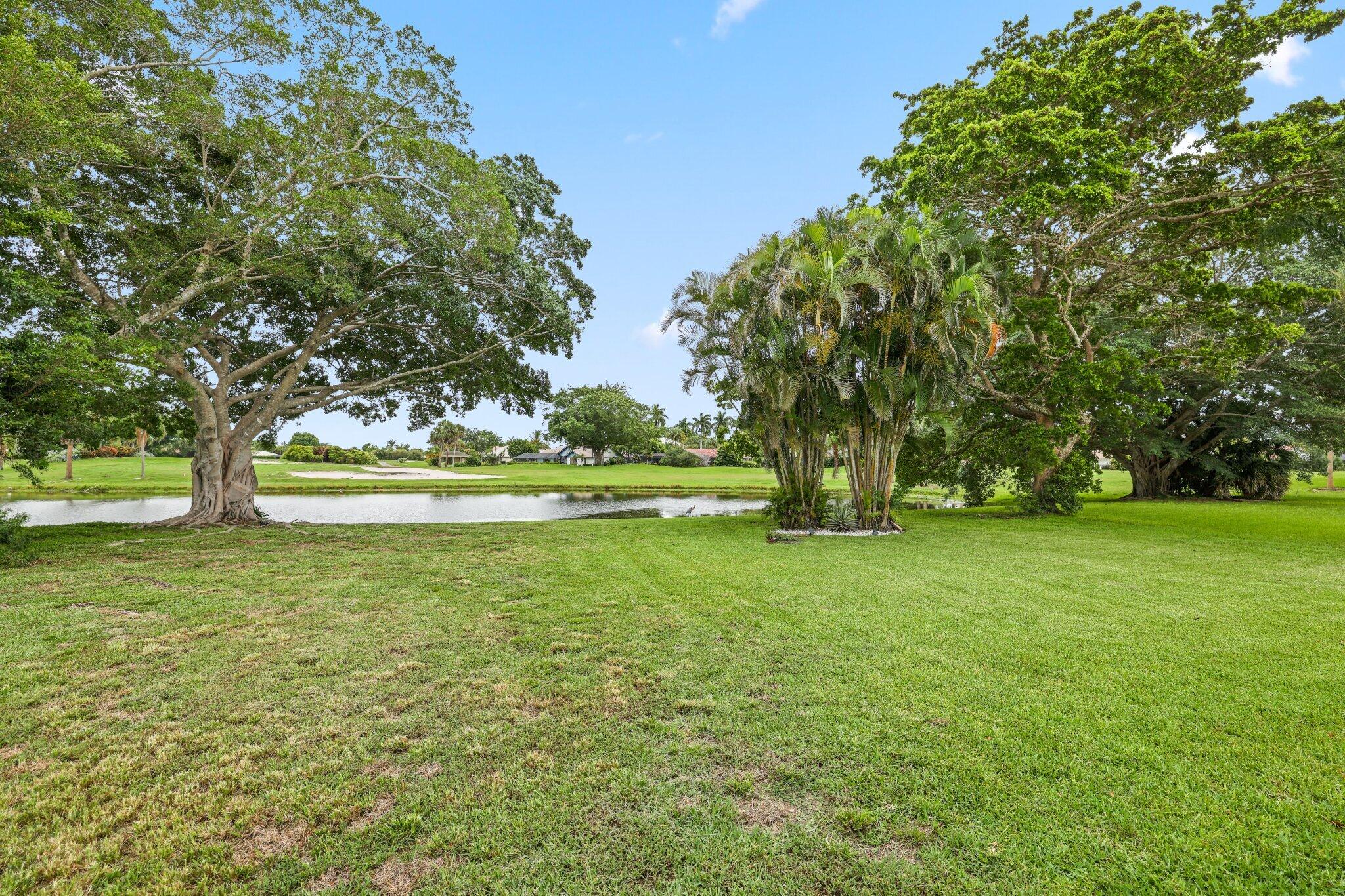BOCA GREENS - Residential