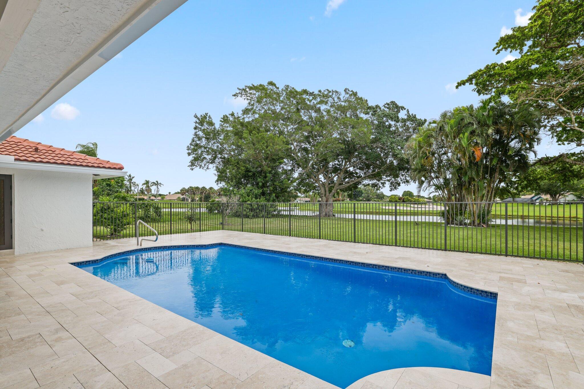 BOCA GREENS - Residential