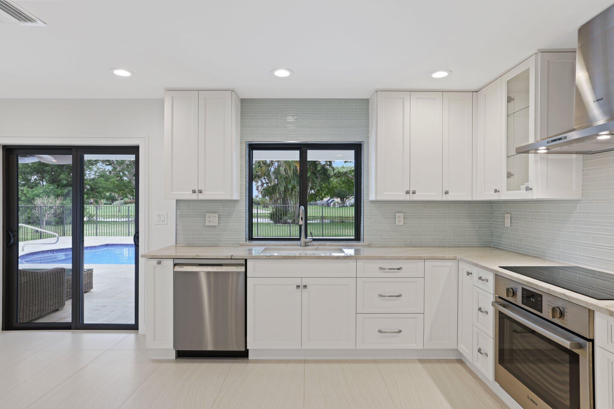 BOCA GREENS - Residential
