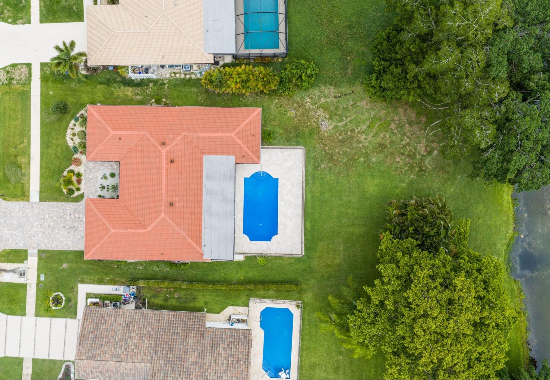 BOCA GREENS - Residential