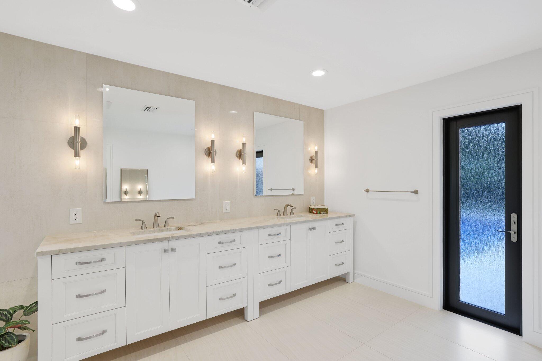 BOCA GREENS - Residential