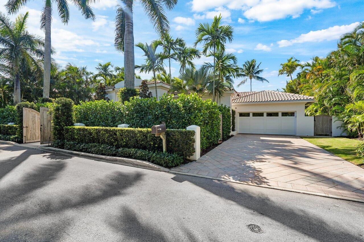 EL ENCANTO - Residential