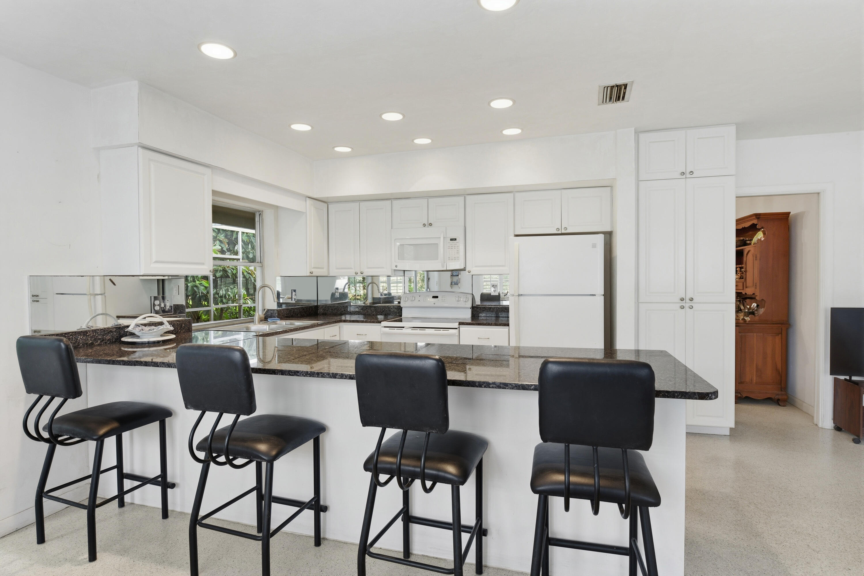 PALMETTO PARK TERRACE UNIT 9 - Residential