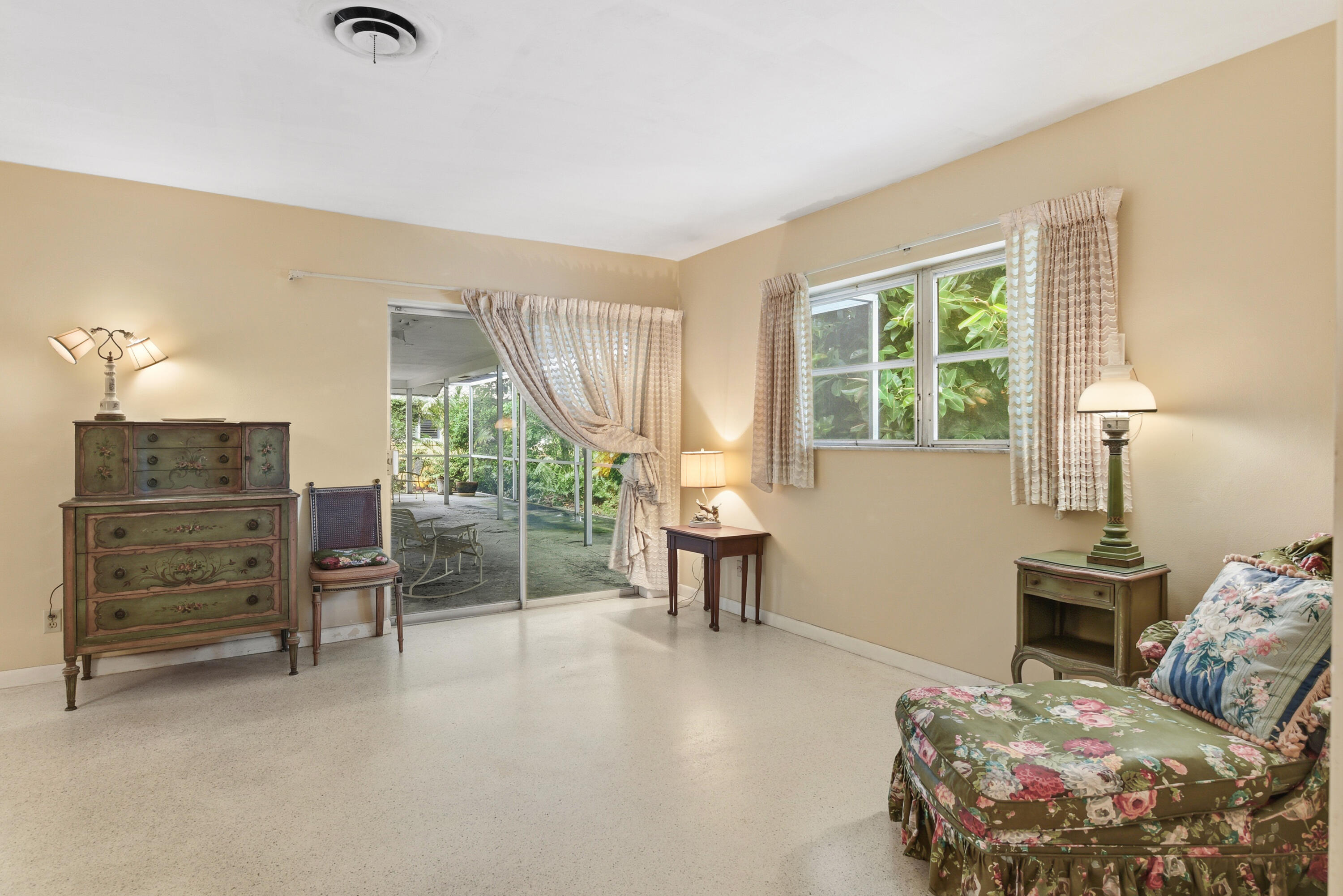 PALMETTO PARK TERRACE UNIT 9 - Residential