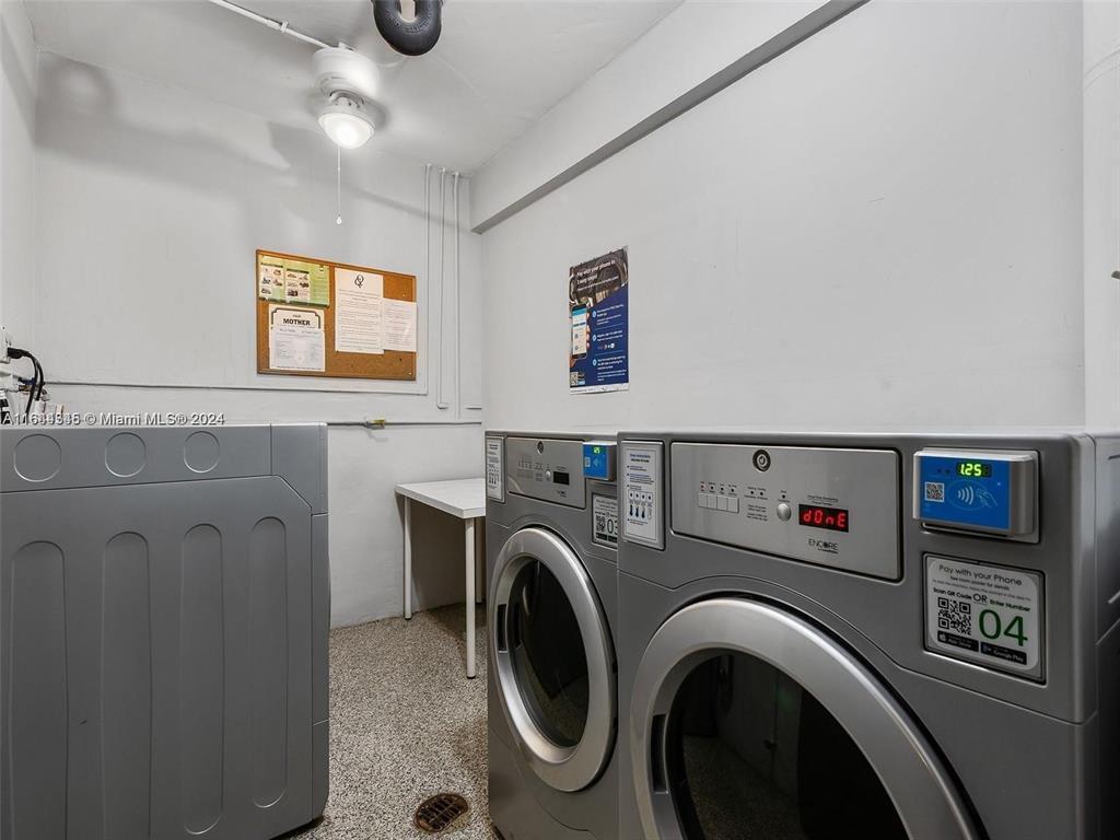 OAKLAND GROVE VILLAGE CONDO - Residential