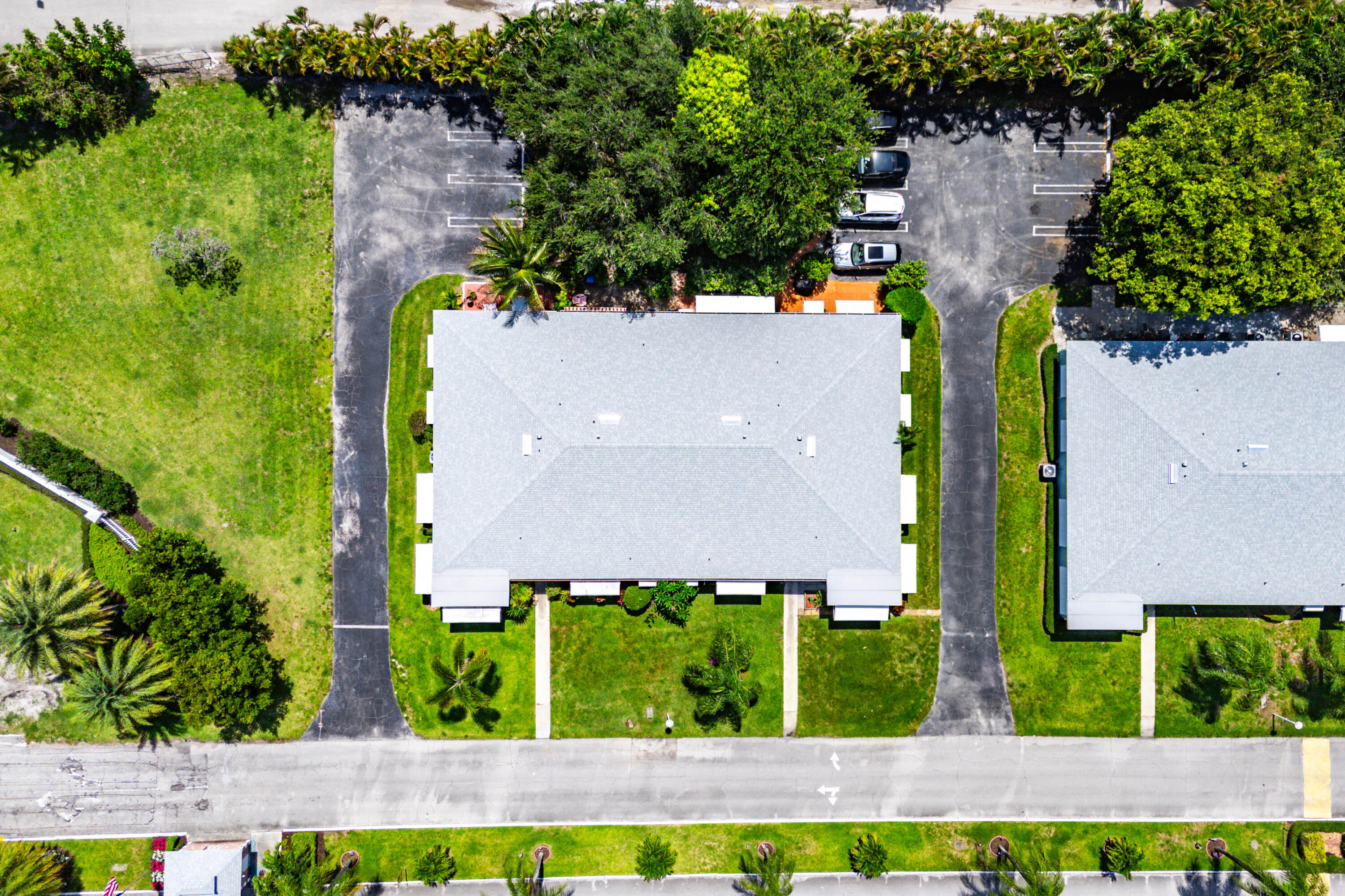 HIGH POINT OF DELRAY BEACH CONDO SEC I - Residential