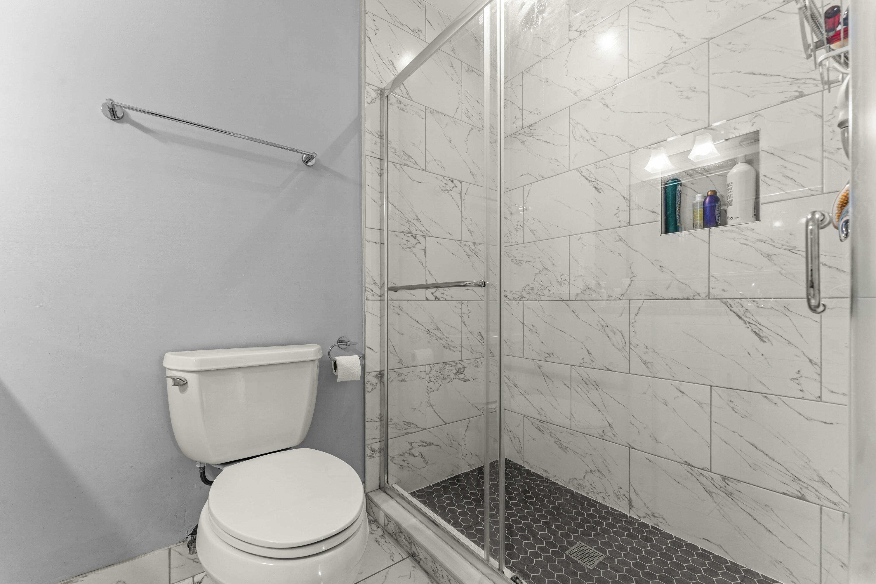 HIGH POINT OF DELRAY BEACH CONDO SEC I - Residential