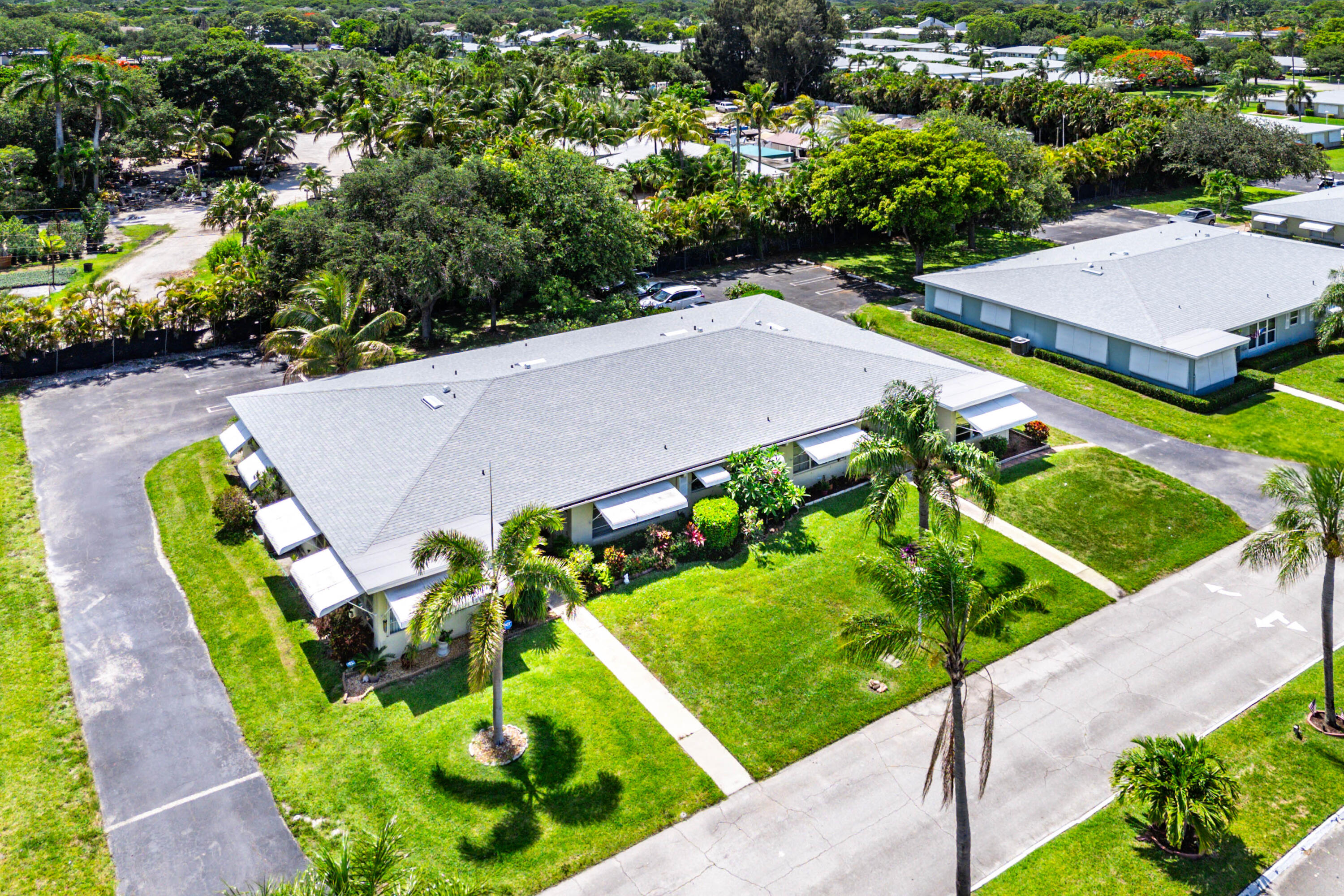 HIGH POINT OF DELRAY BEACH CONDO SEC I - Residential