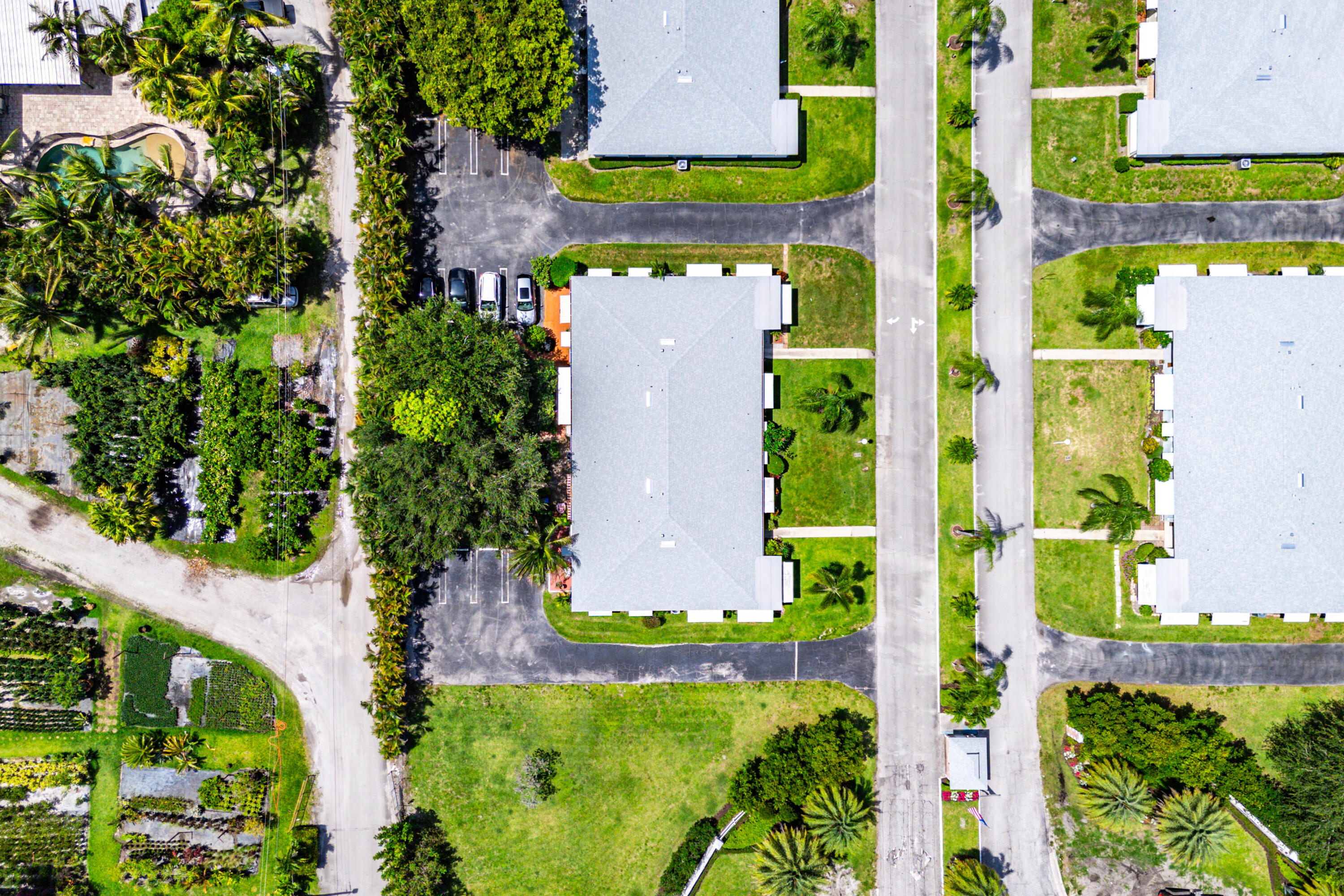 HIGH POINT OF DELRAY BEACH CONDO SEC I - Residential