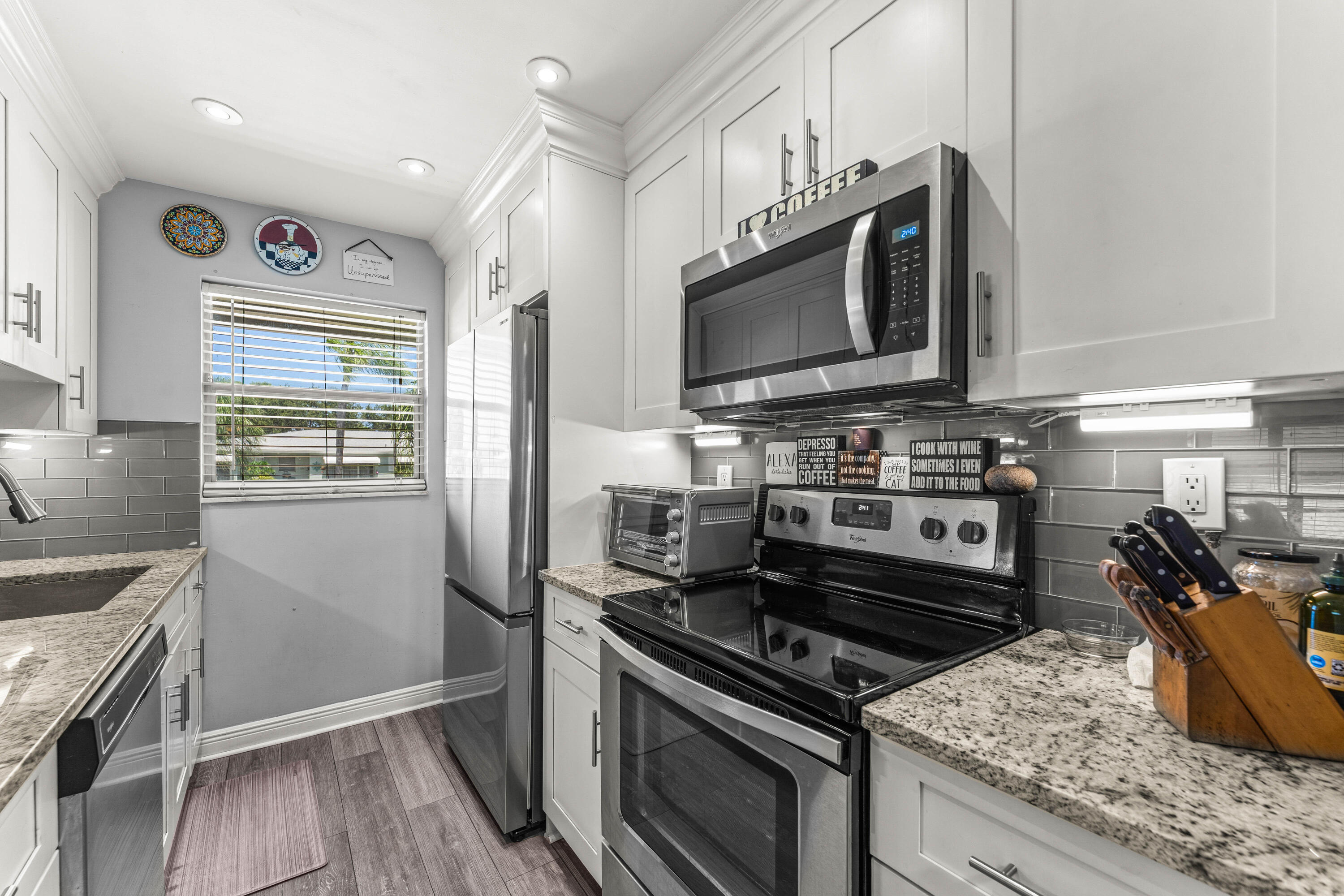 HIGH POINT OF DELRAY BEACH CONDO SEC I - Residential