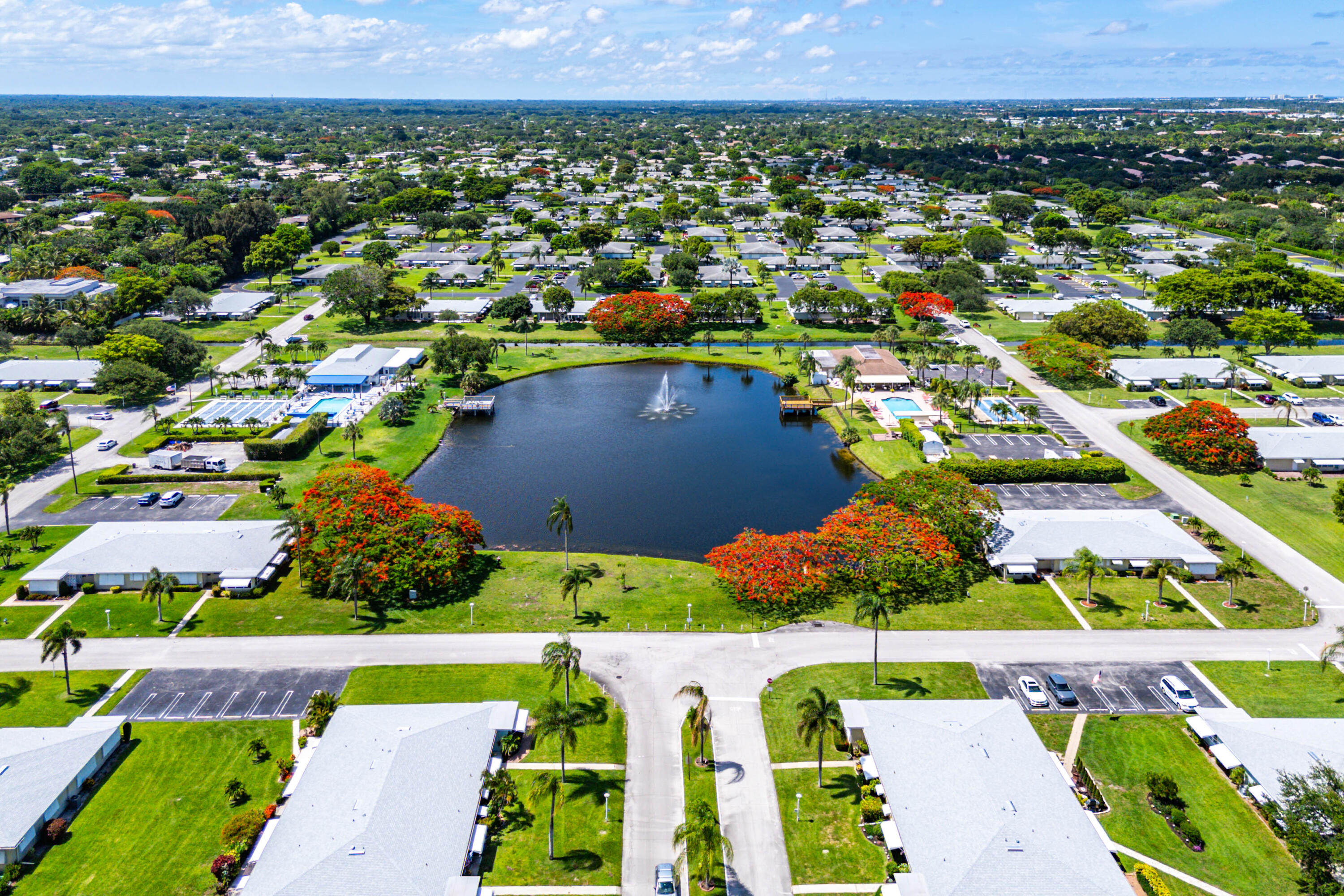 HIGH POINT OF DELRAY BEACH CONDO SEC I - Residential