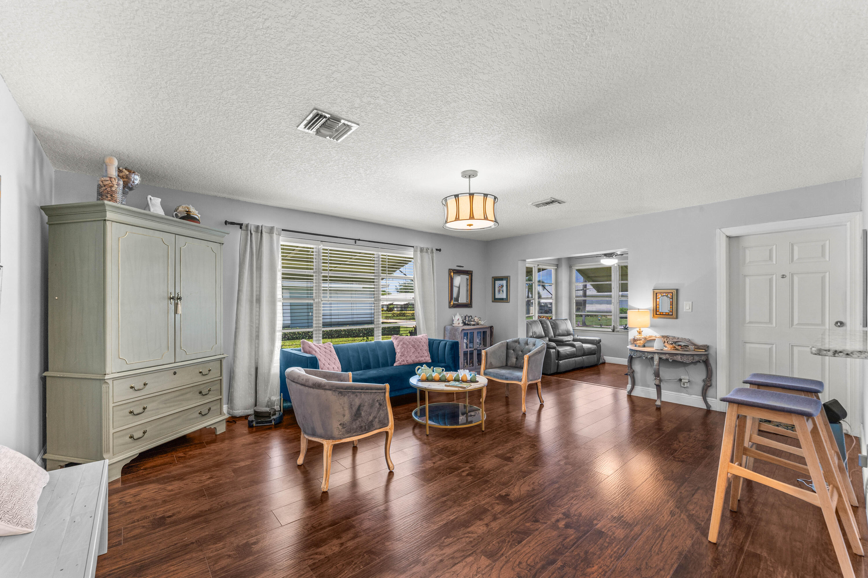 HIGH POINT OF DELRAY BEACH CONDO SEC I - Residential